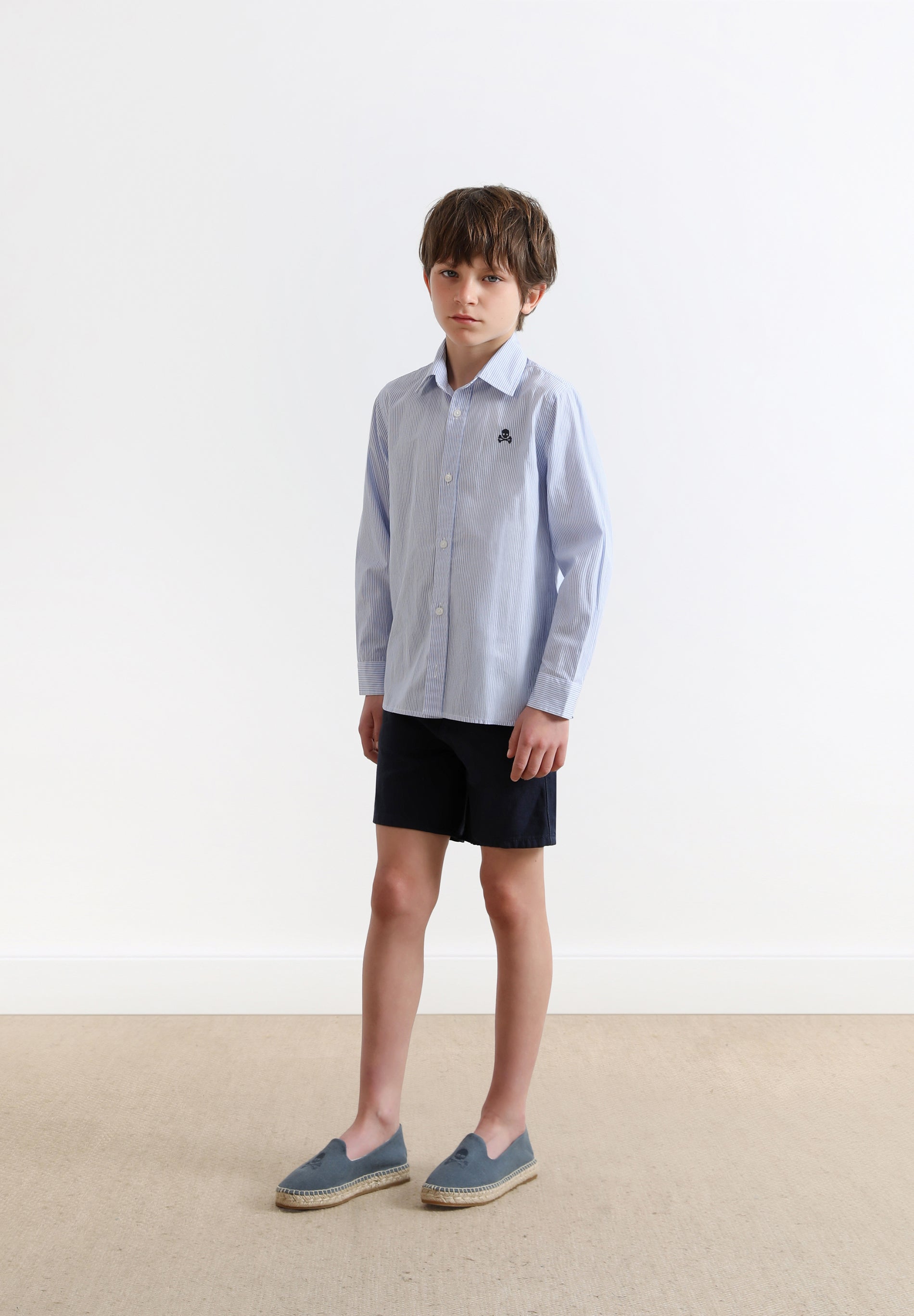 CAMISA CALAVERA CONTRASTE