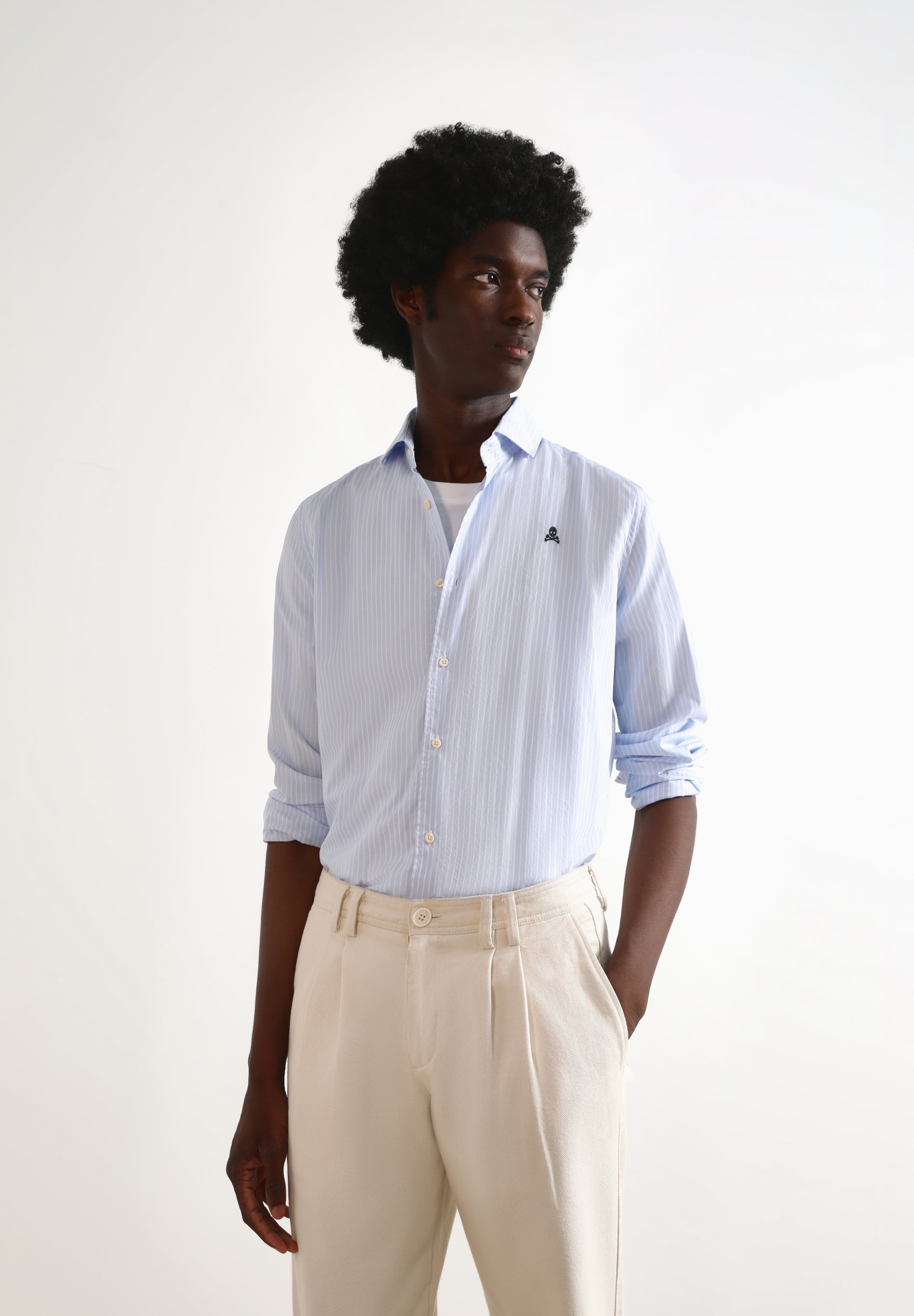 CAMISA CALAVERA CONTRASTE