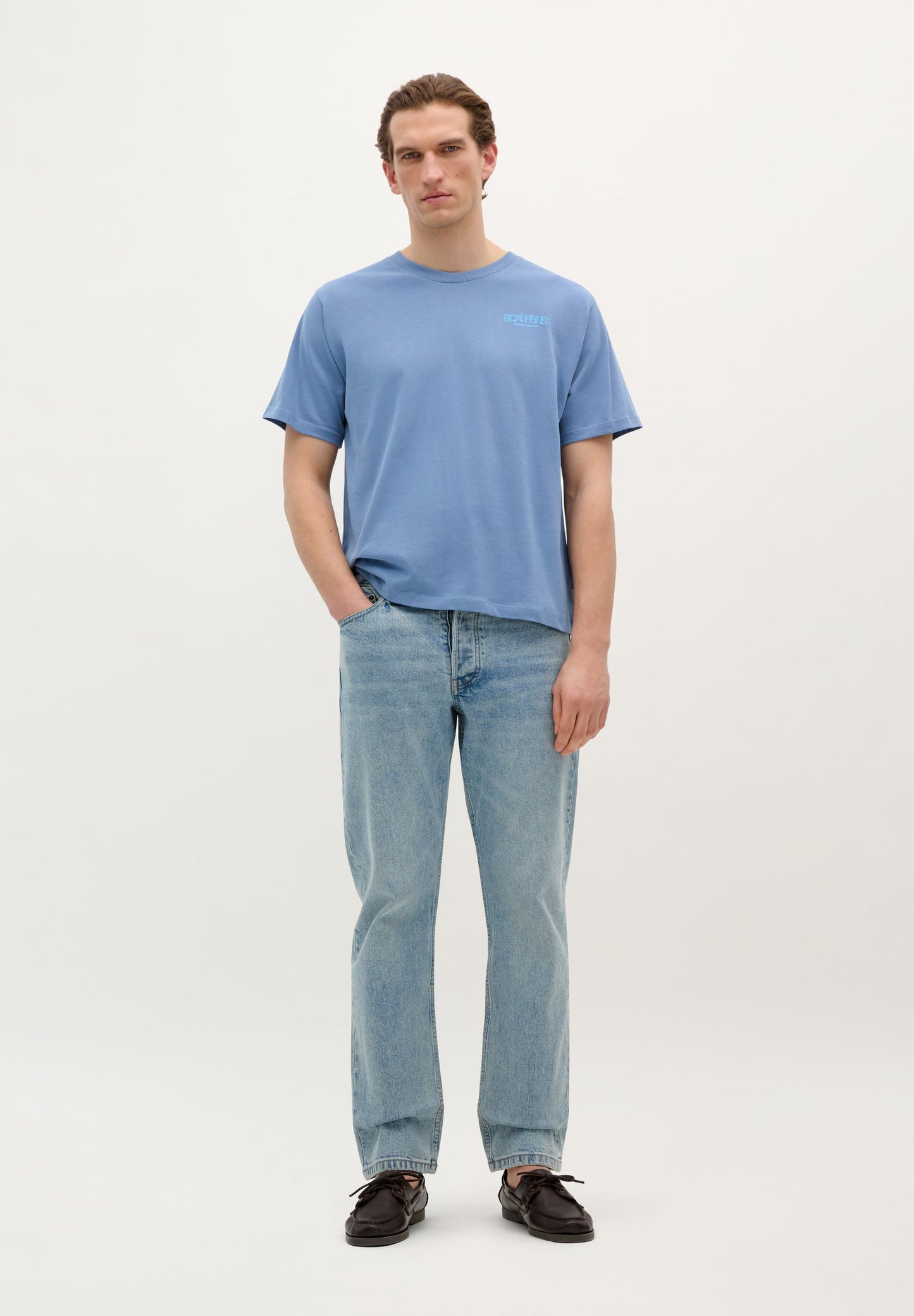 CAMISETA LOGO RELIEVE