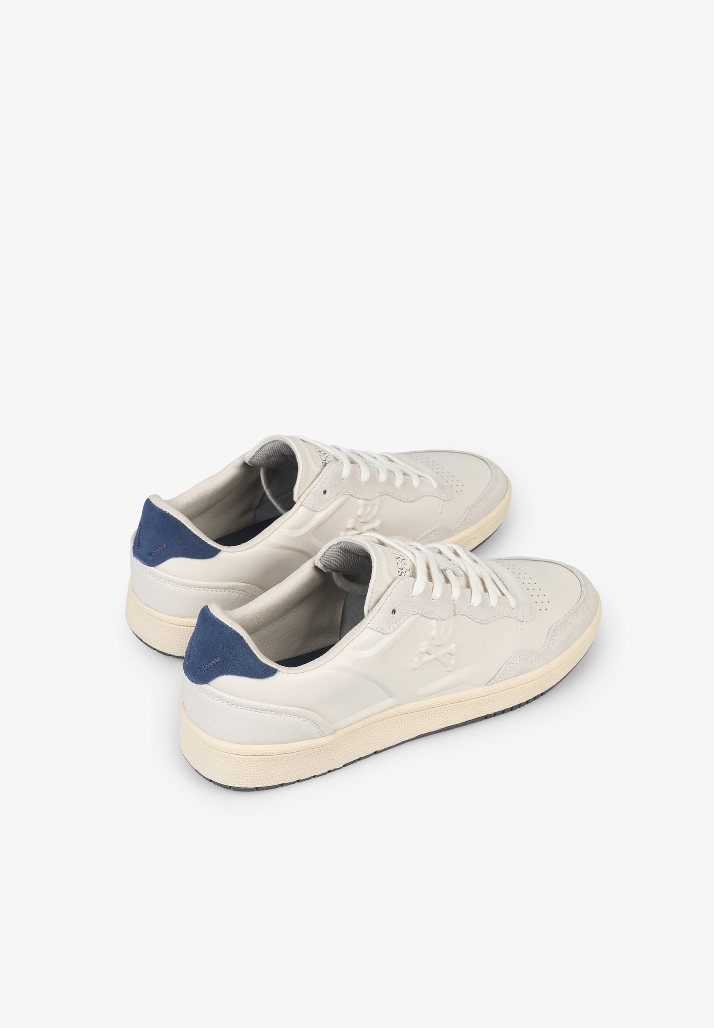 SNEAKERS NAPA DETALLE RELIEVE