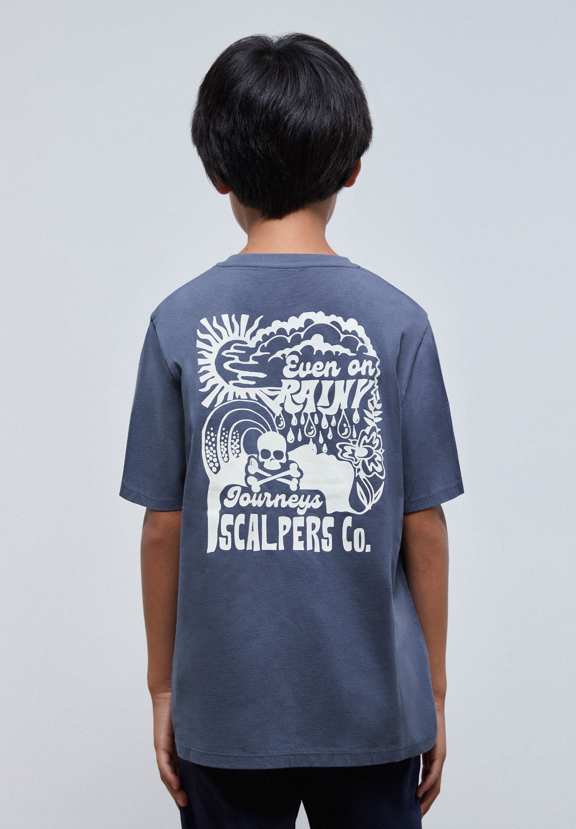 CAMISETA PRINT TRASERO CONTRASTE