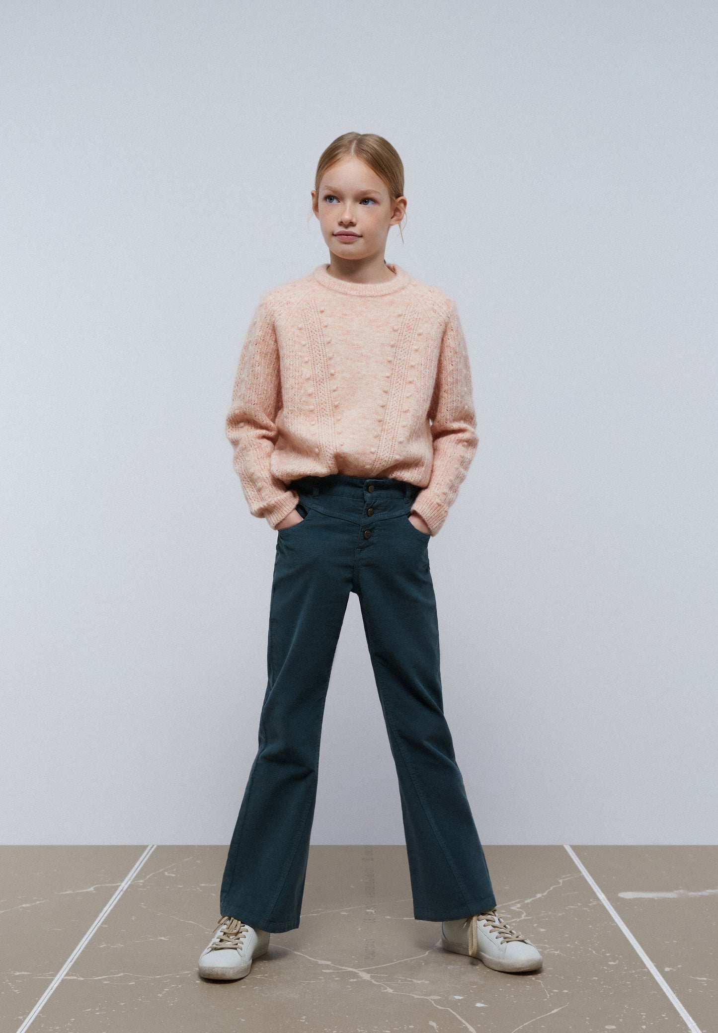 PANTALÓN FLARE MICROPANA
