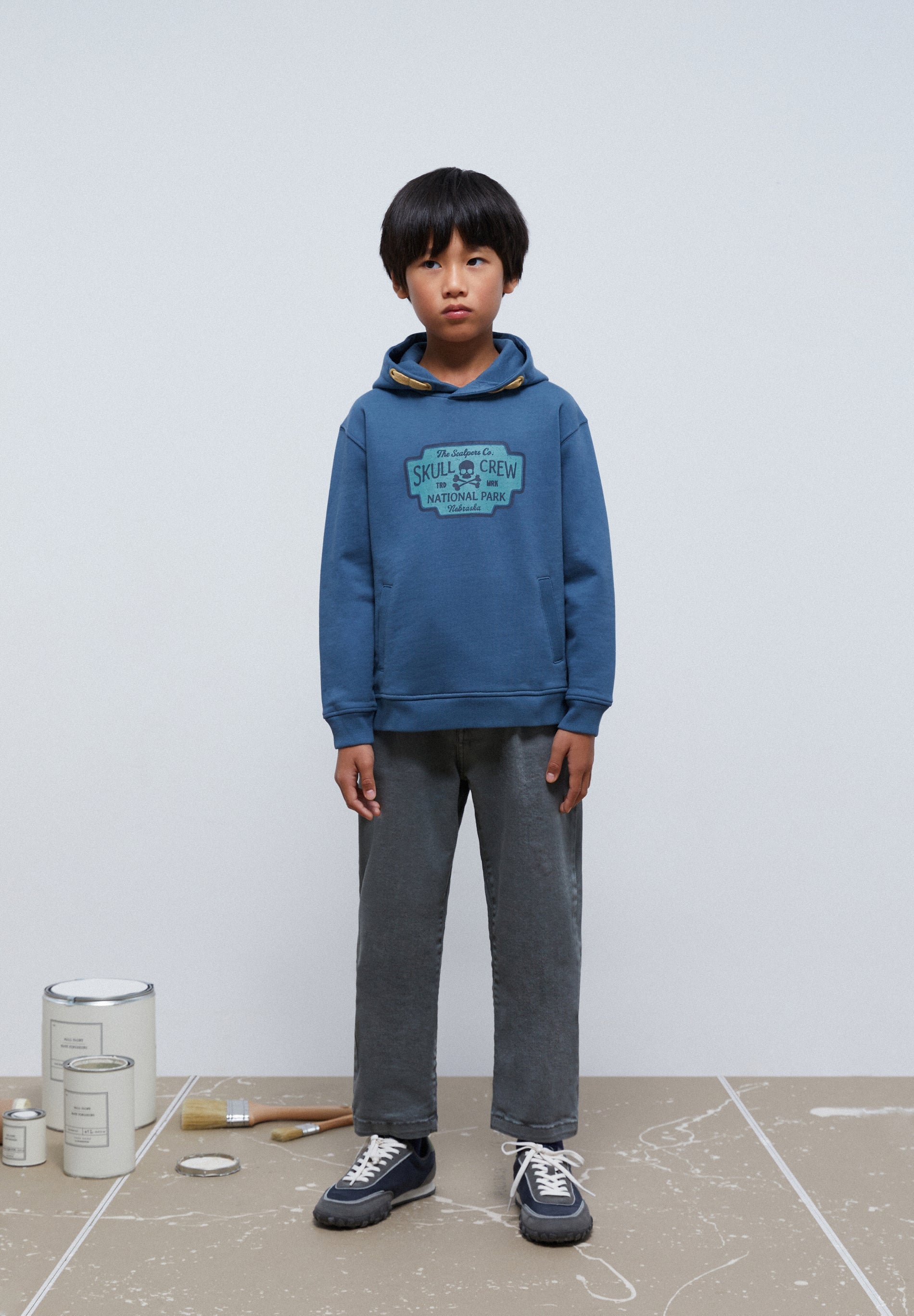 SUDADERA PRINT FRONTAL CAPUCHA