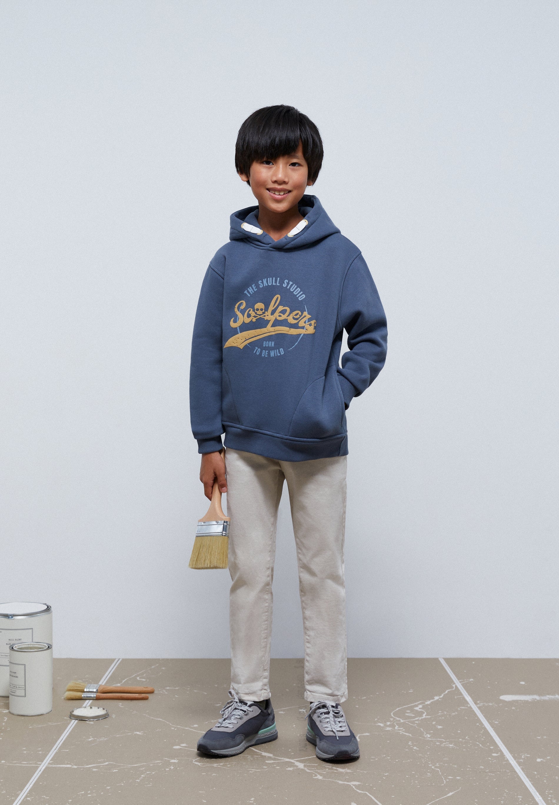 SUDADERA CAPUCHA PRINT RELIEVE