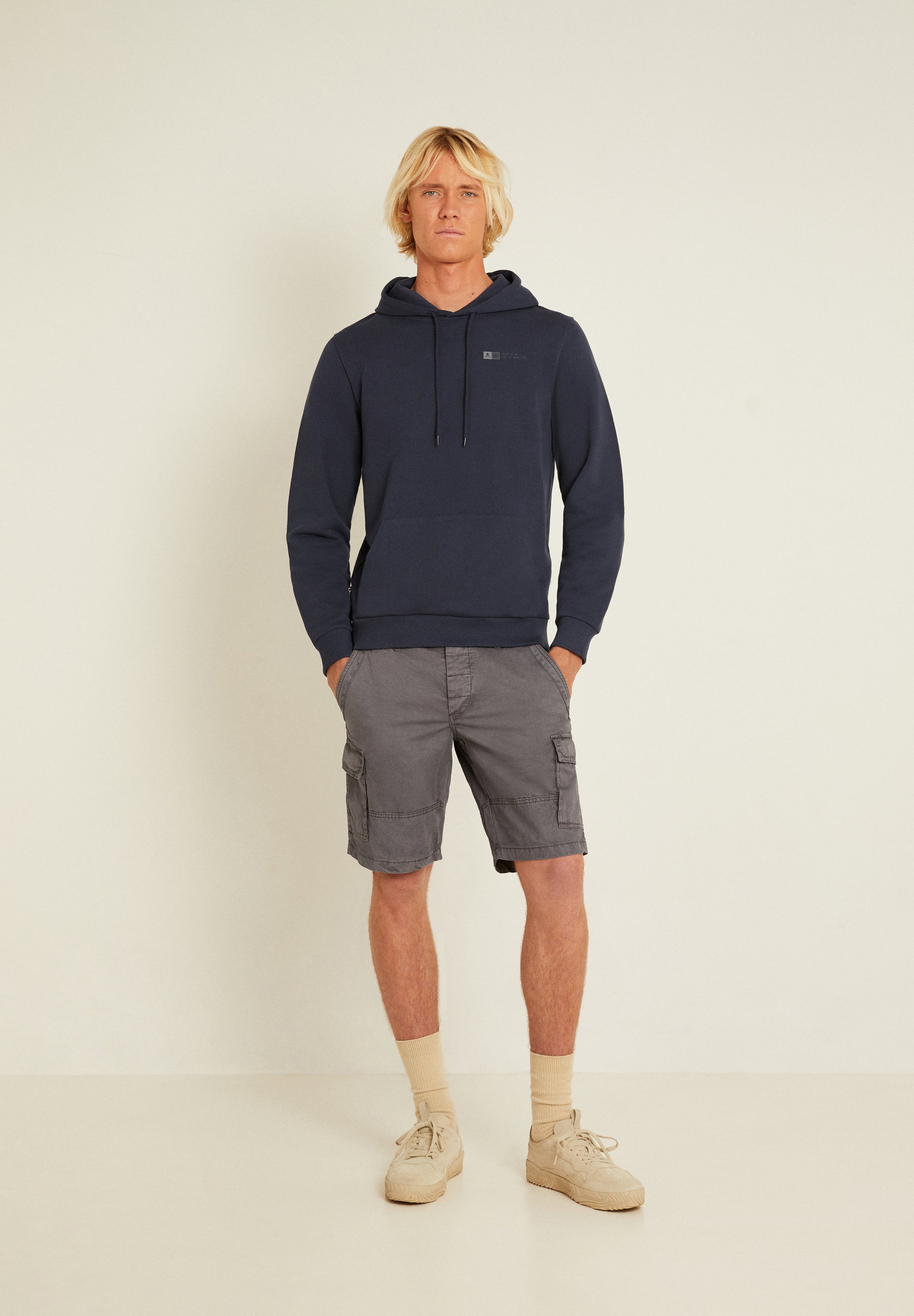 SUDADERA CAPUCHA DEEPLY X SCALPERS