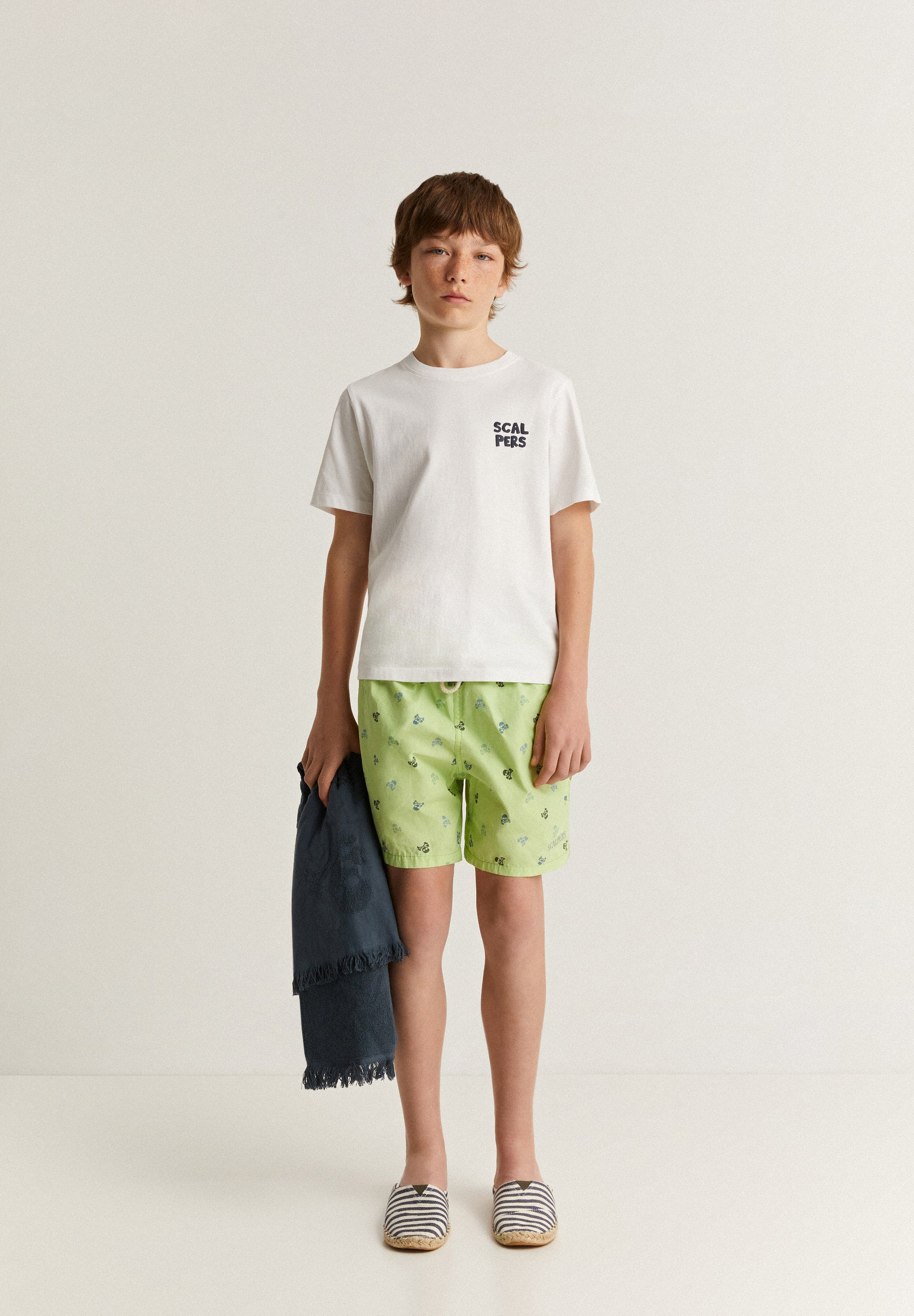 BAÑADOR CALAVERAS ALL OVER CONTRASTE