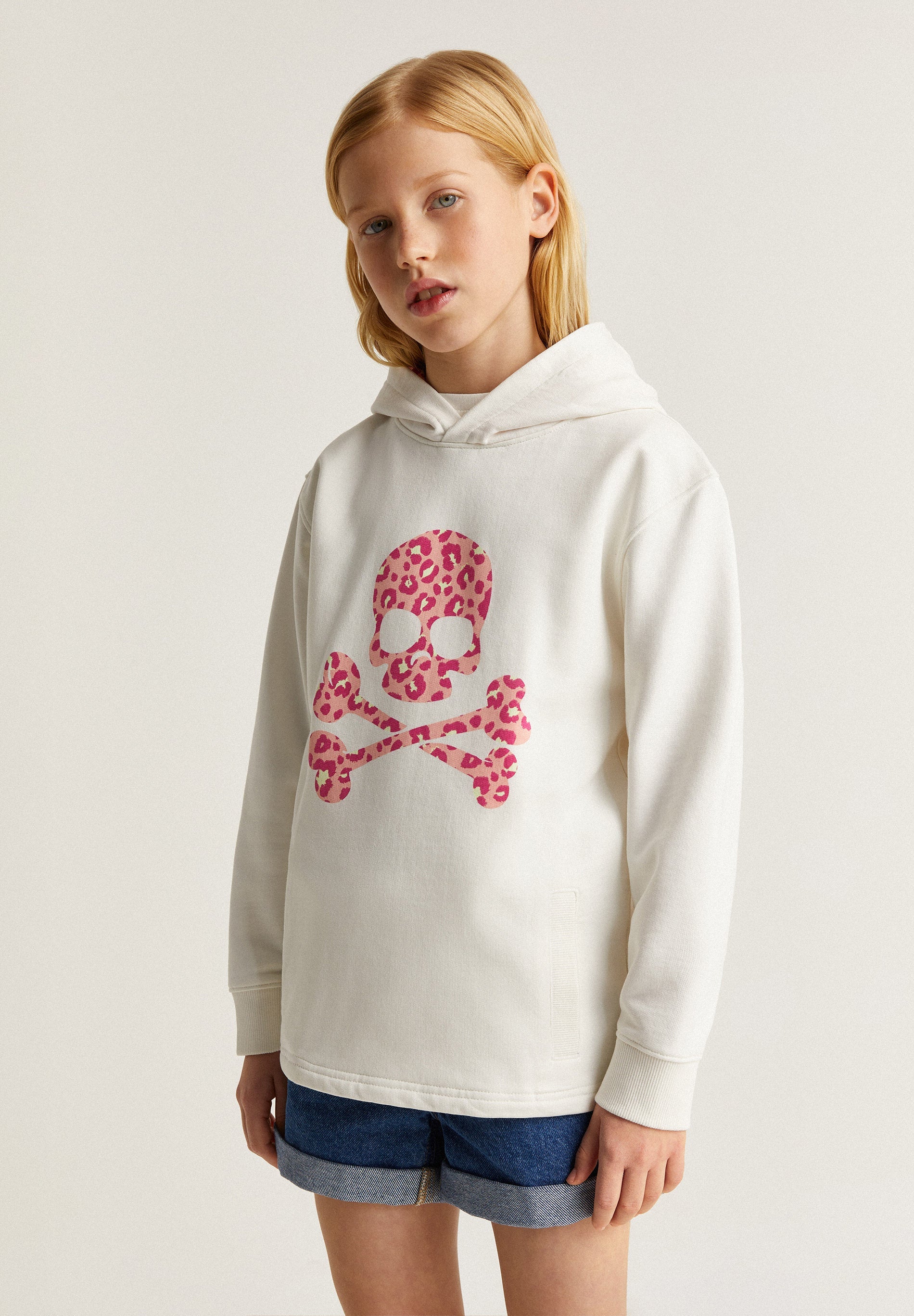 SUDADERA CAPUCHA CALAVERA ANIMAL PRINT