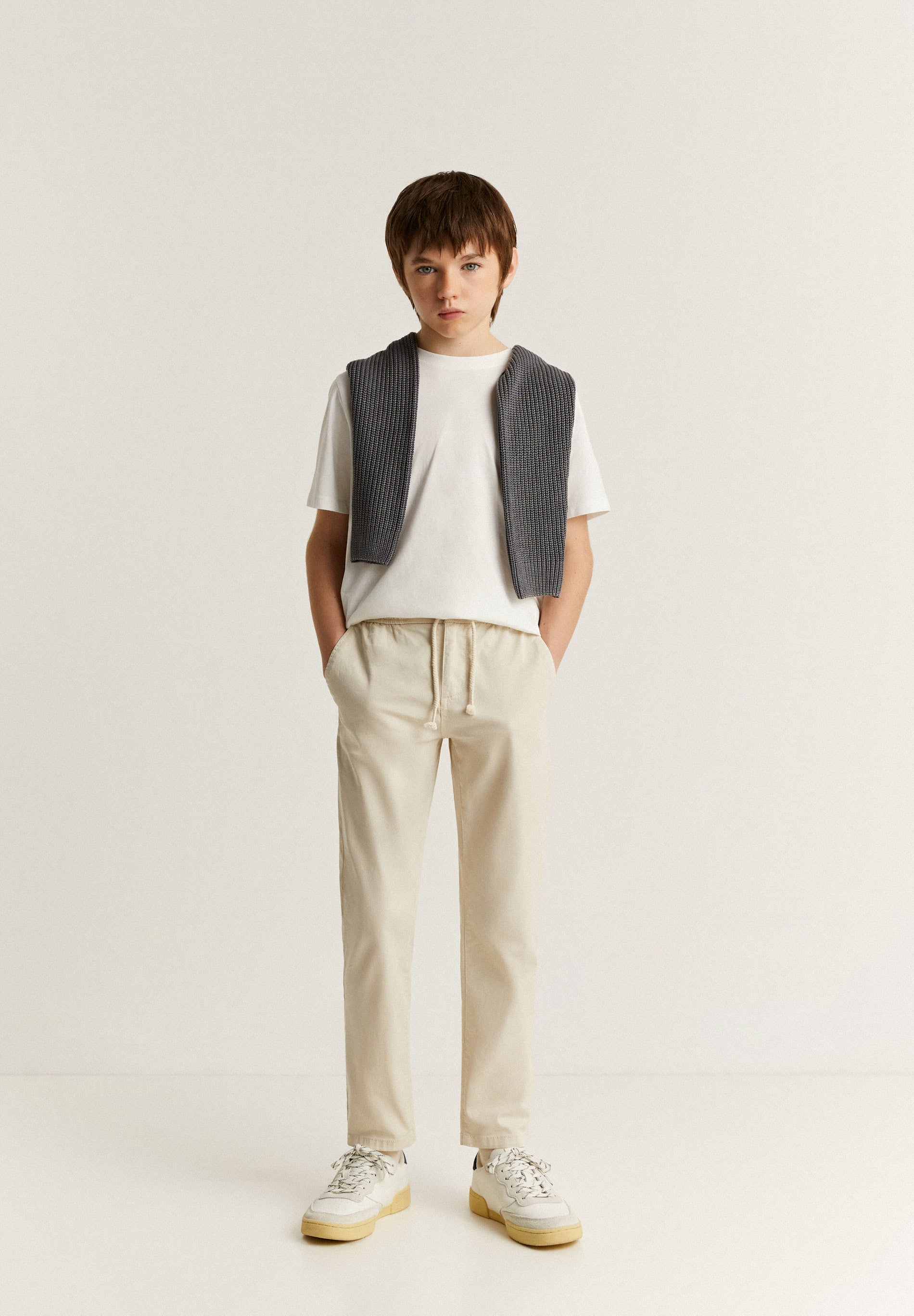 PANTALÓN JOGGER CORDÓN