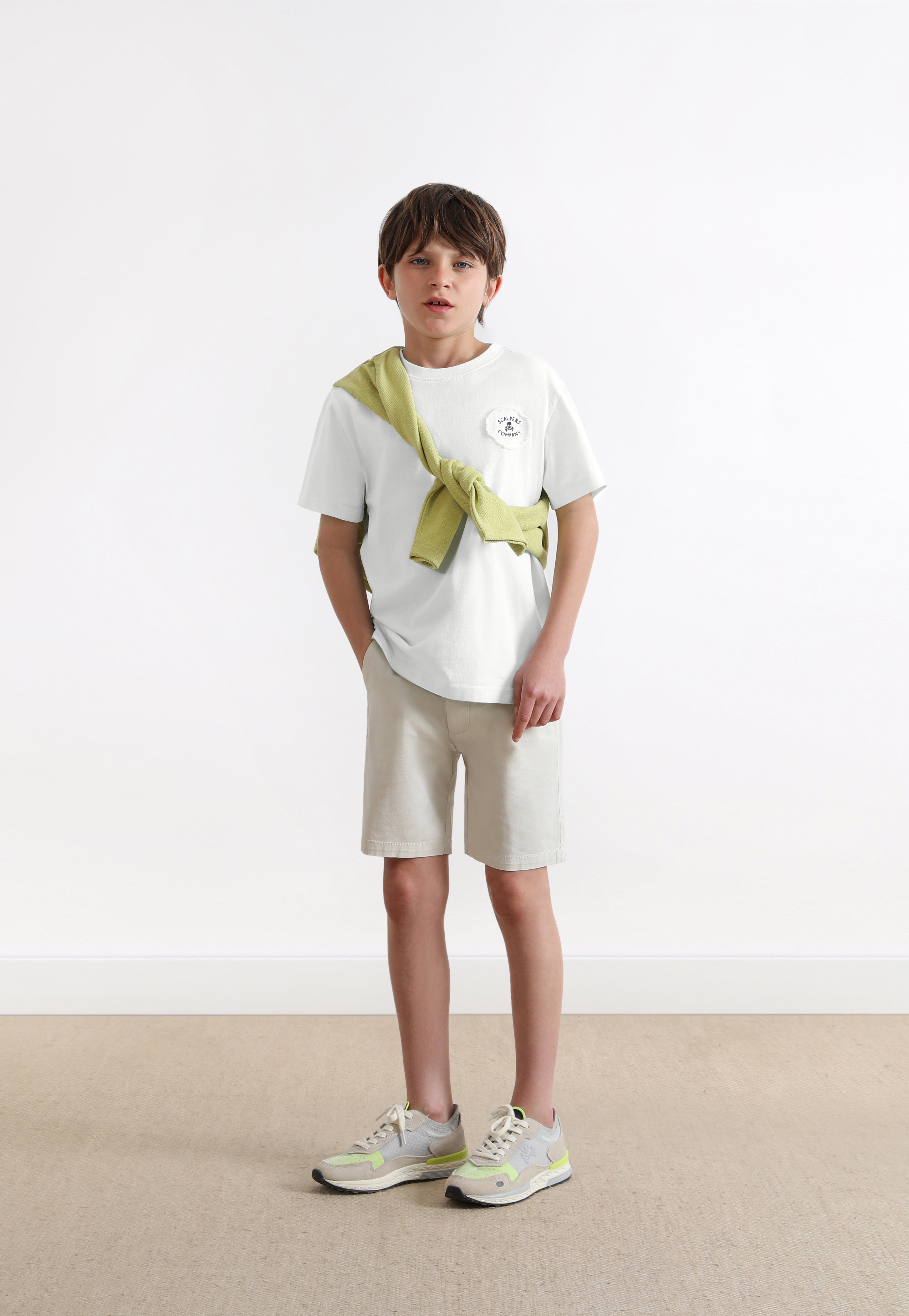 CAMISETA PARCHE BORDADO