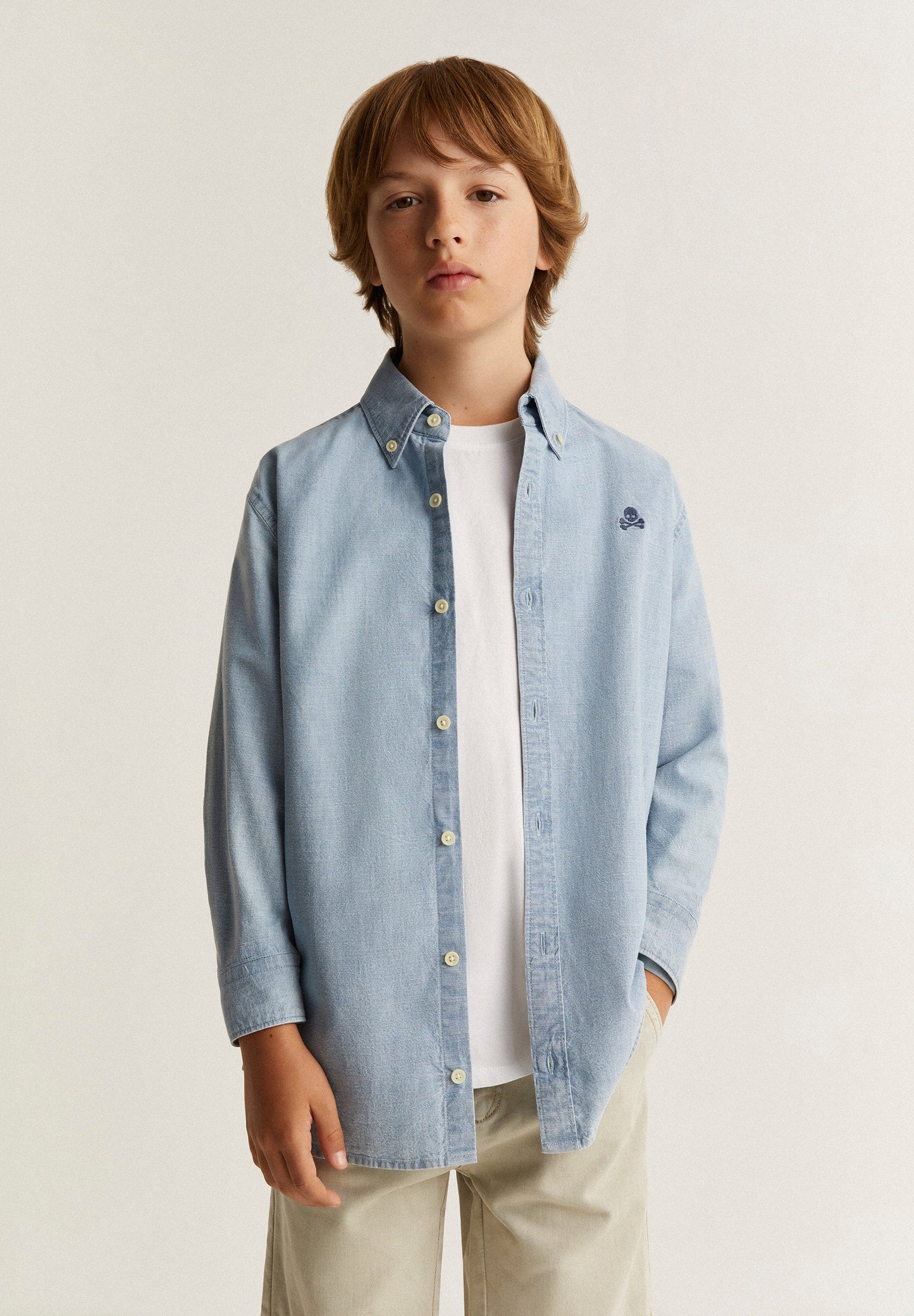 CAMISA DENIM CUELLO BOTONES