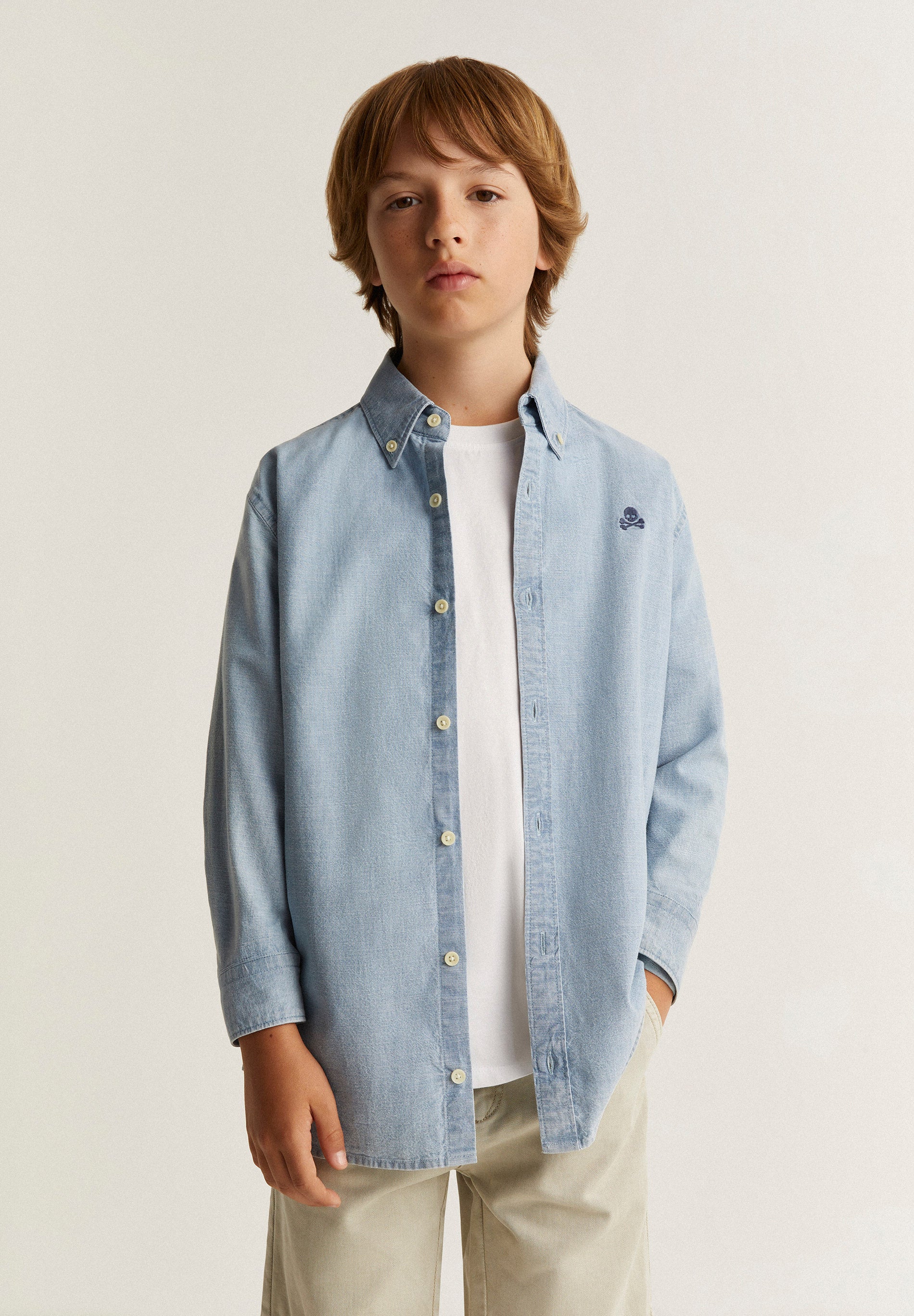 CAMISA DENIM CUELLO BOTONES
