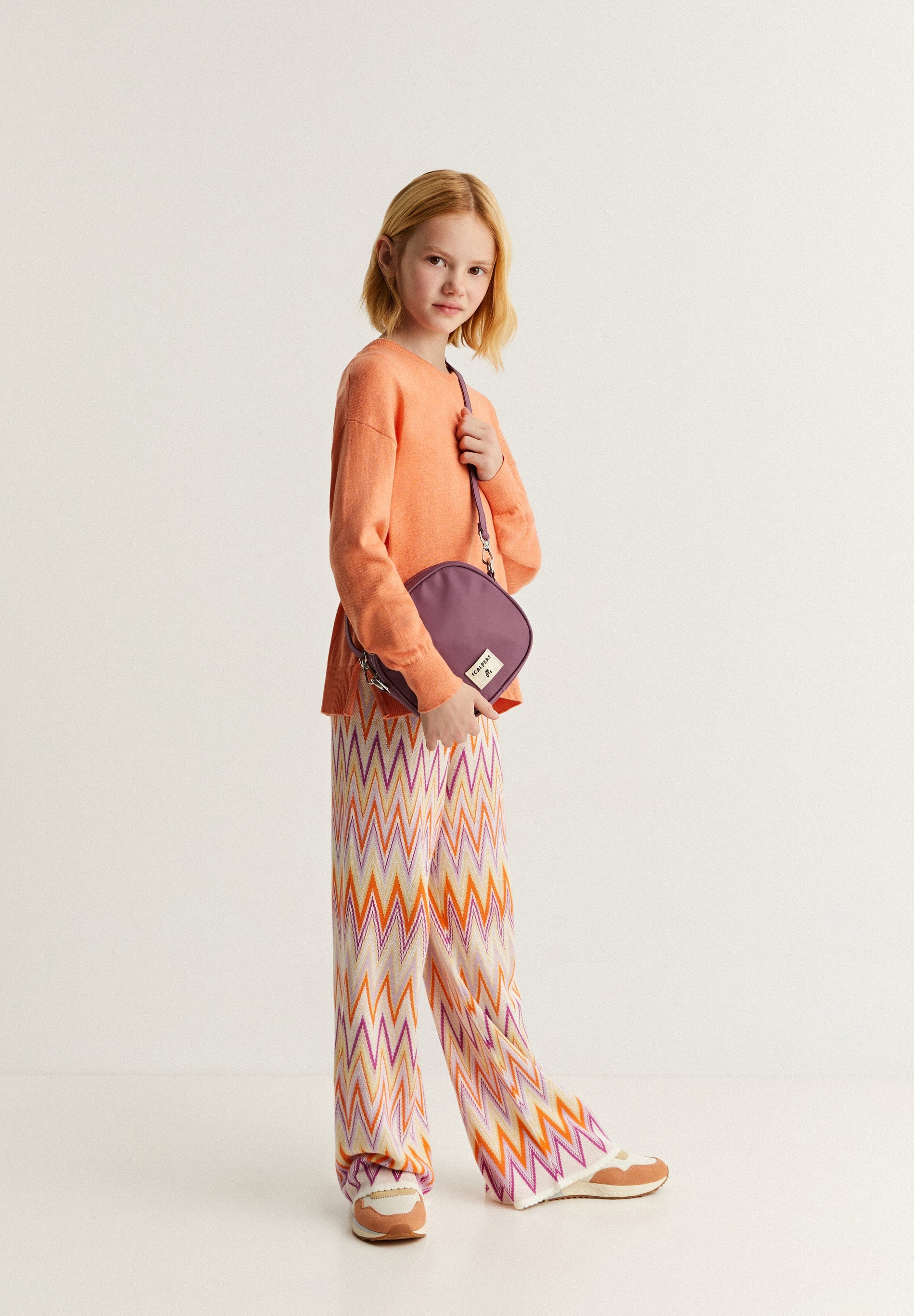 PANTALÓN PUNTO ZIGZAG DETALLE BAJO