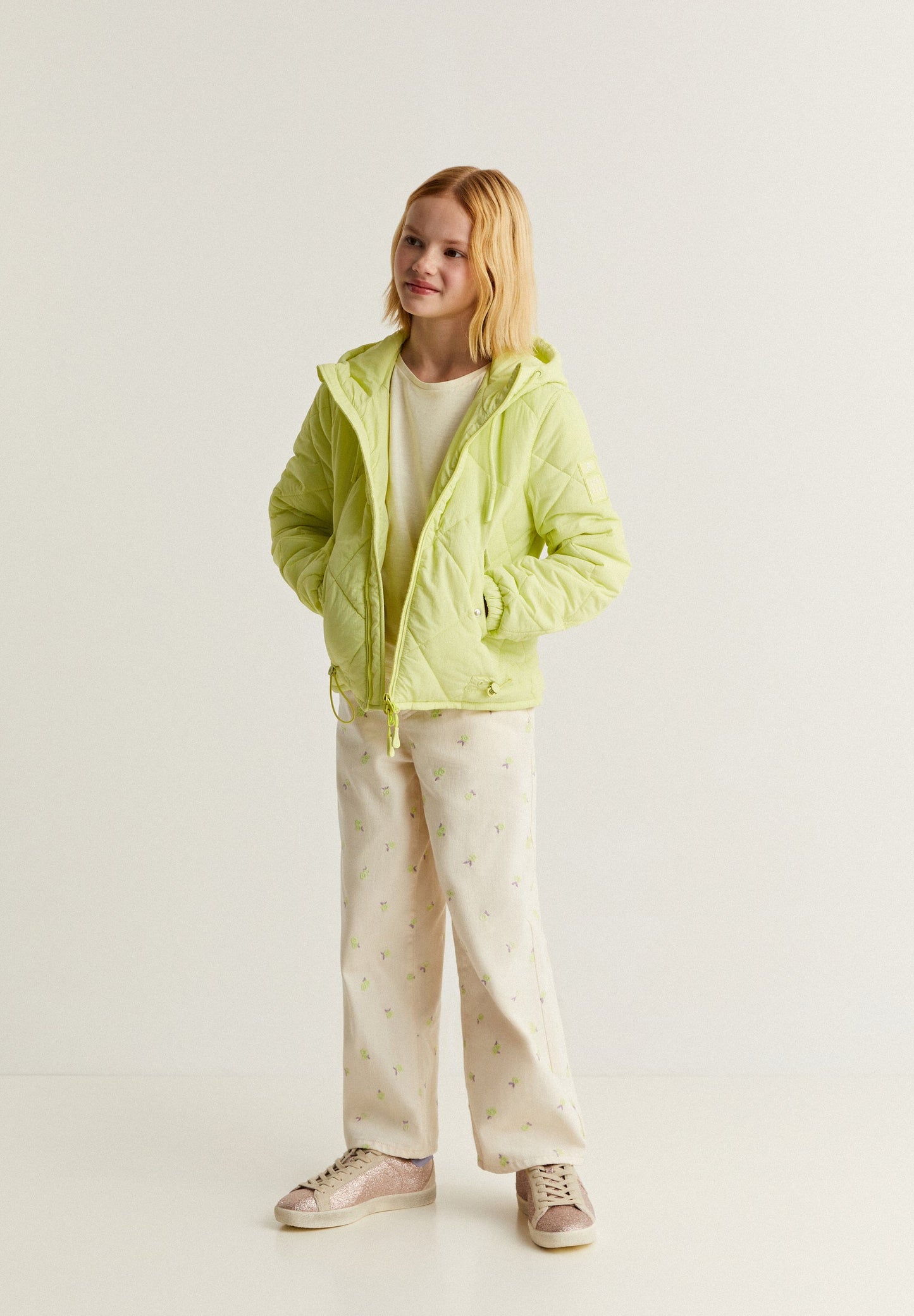 CHAQUETA ACOLCHADA CAPUCHA