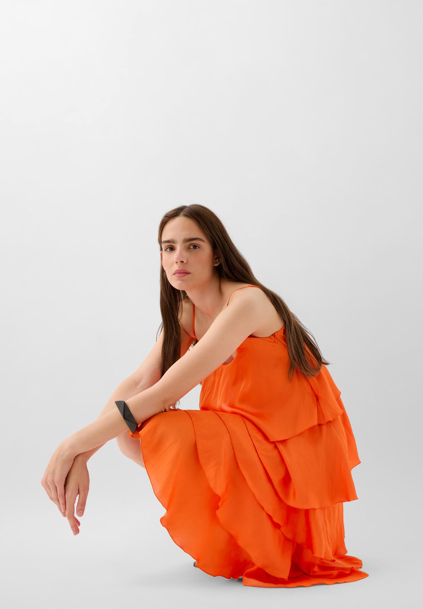 VESTIDO ASIMÉTRICO VOLANTES