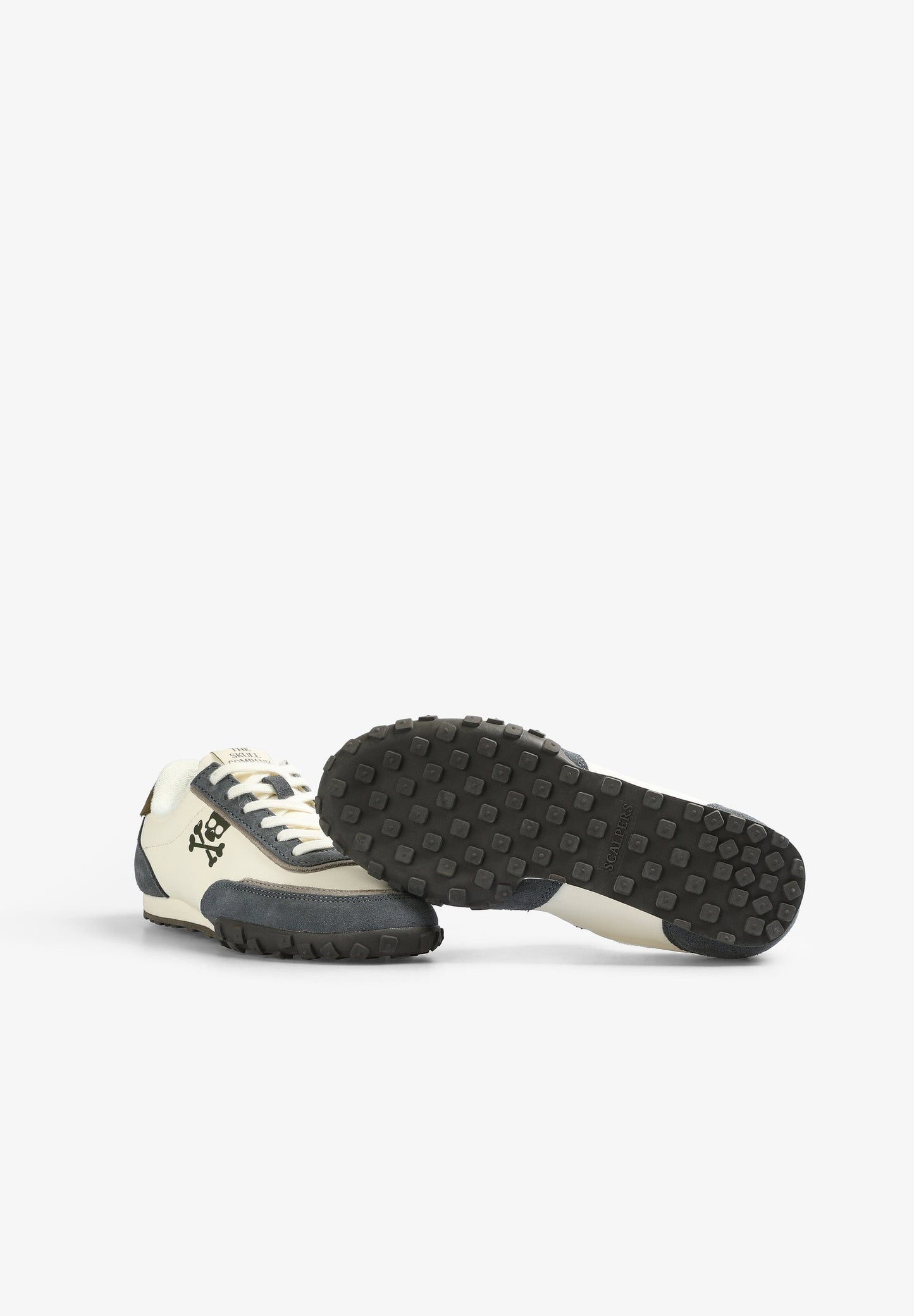 SNEAKERS SUELA DENTADA