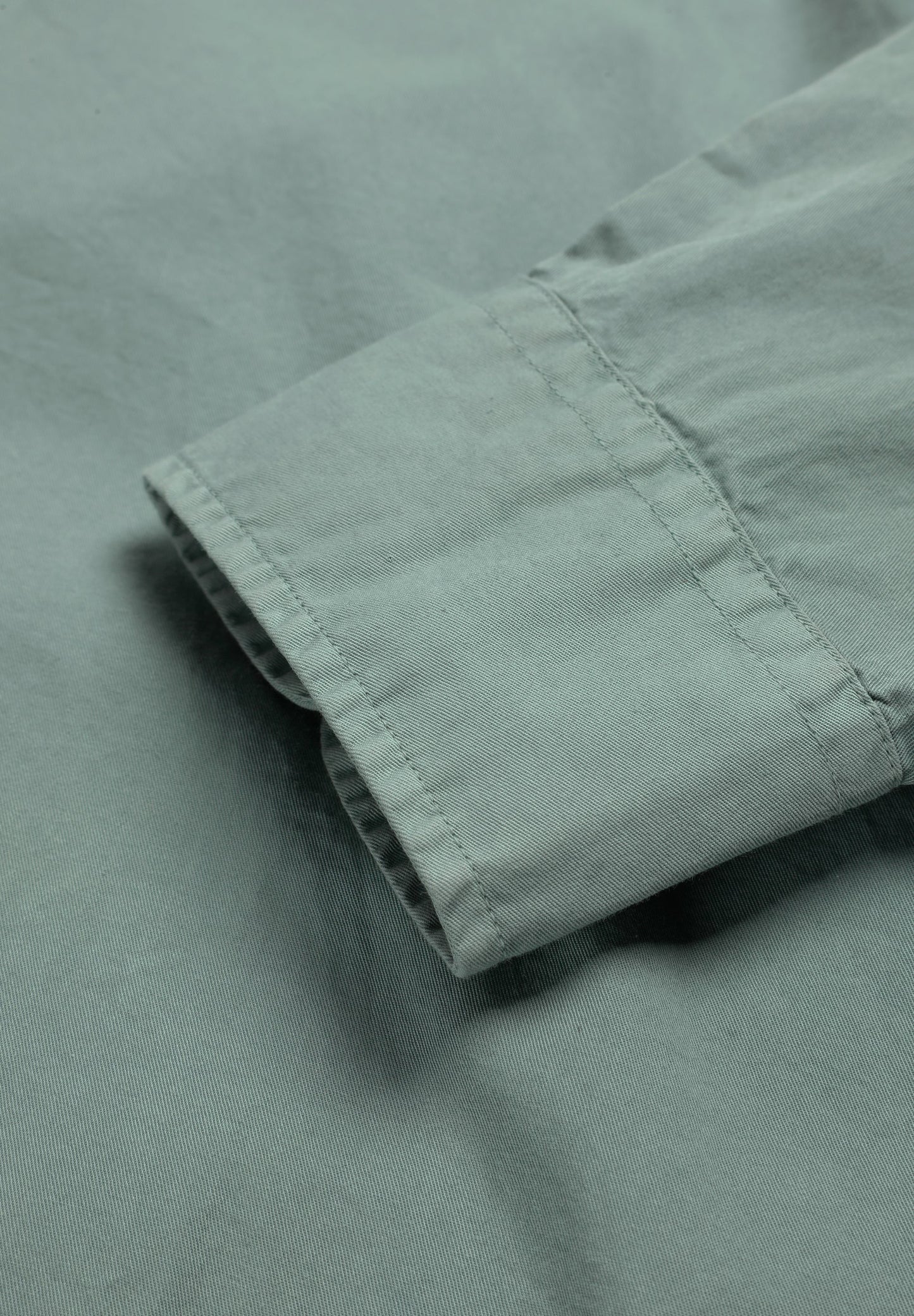 CAMISA REGULAR FIT BORDADA