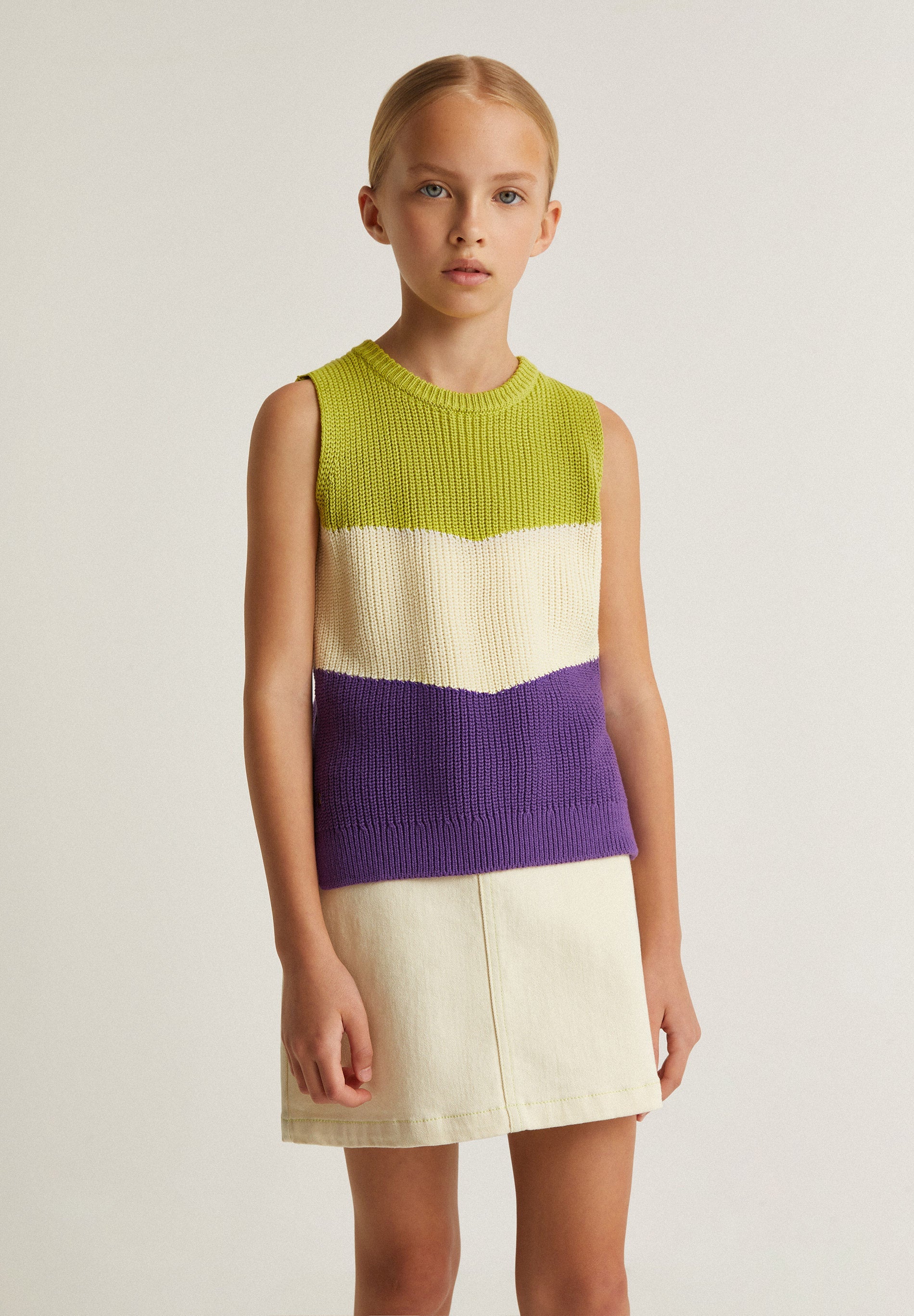 CHALECO PUNTO TRICOLOR