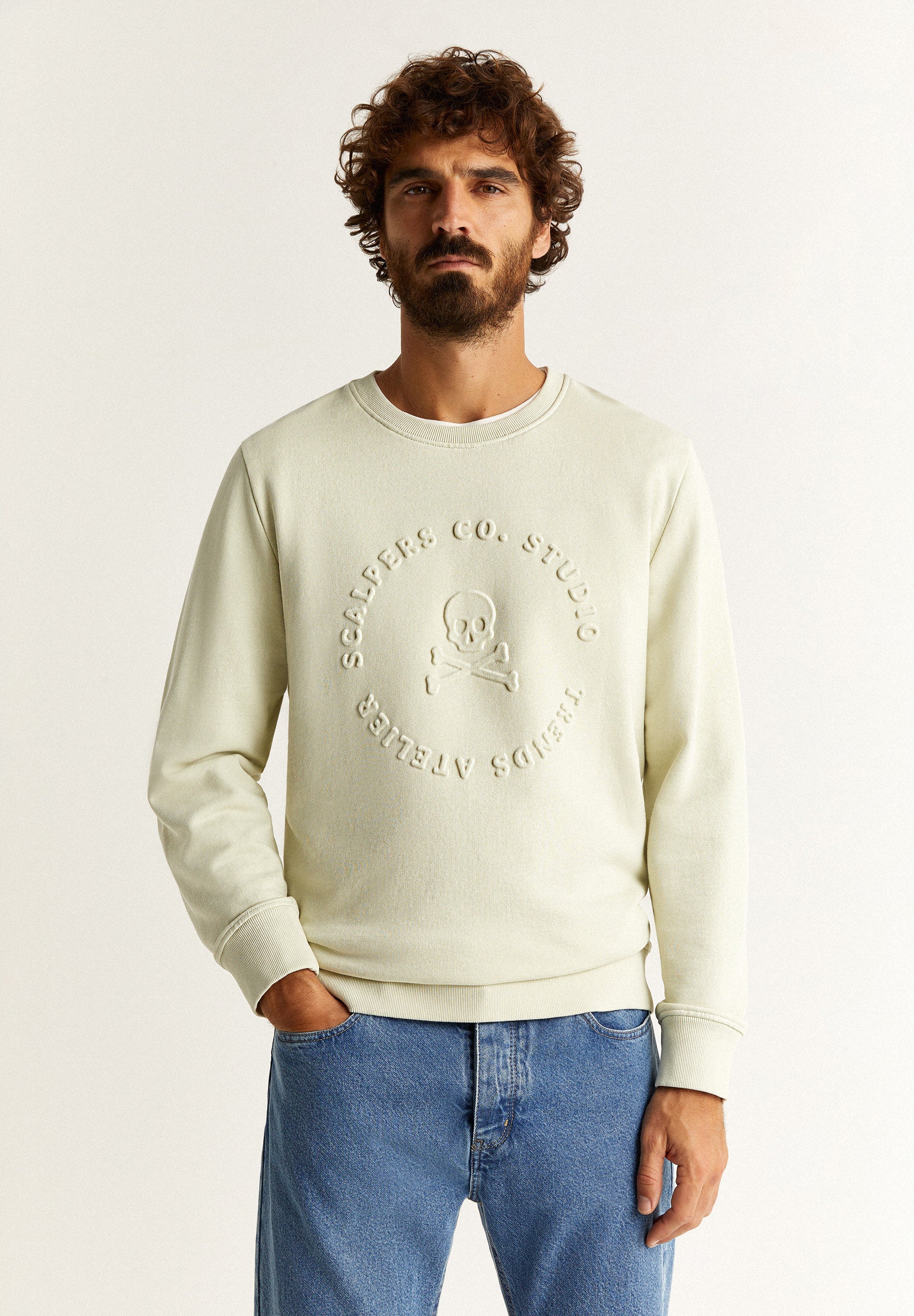 SUDADERA LOGO RELIEVE
