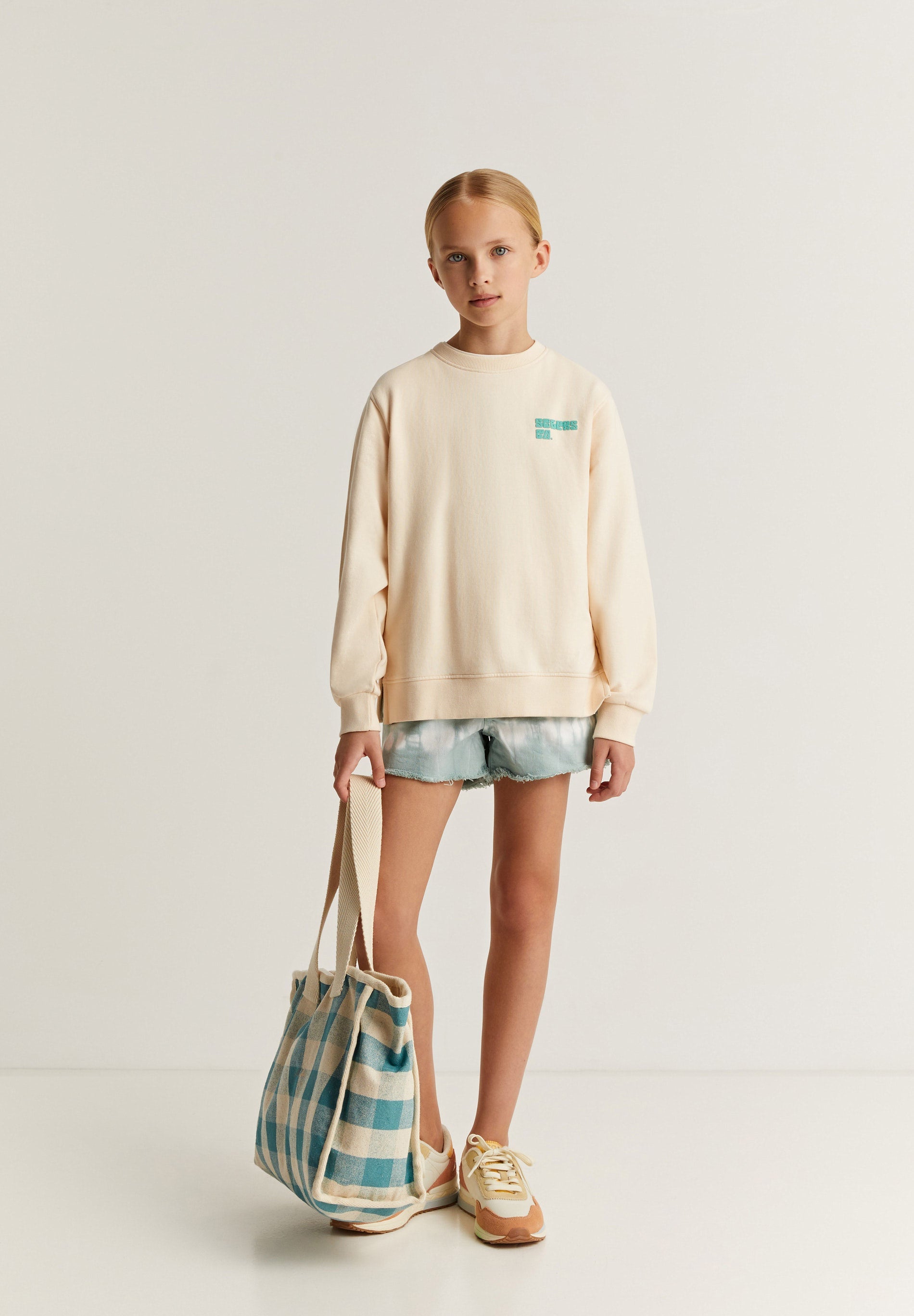 SUDADERA PRINT DETALLES HIGH DENSITY