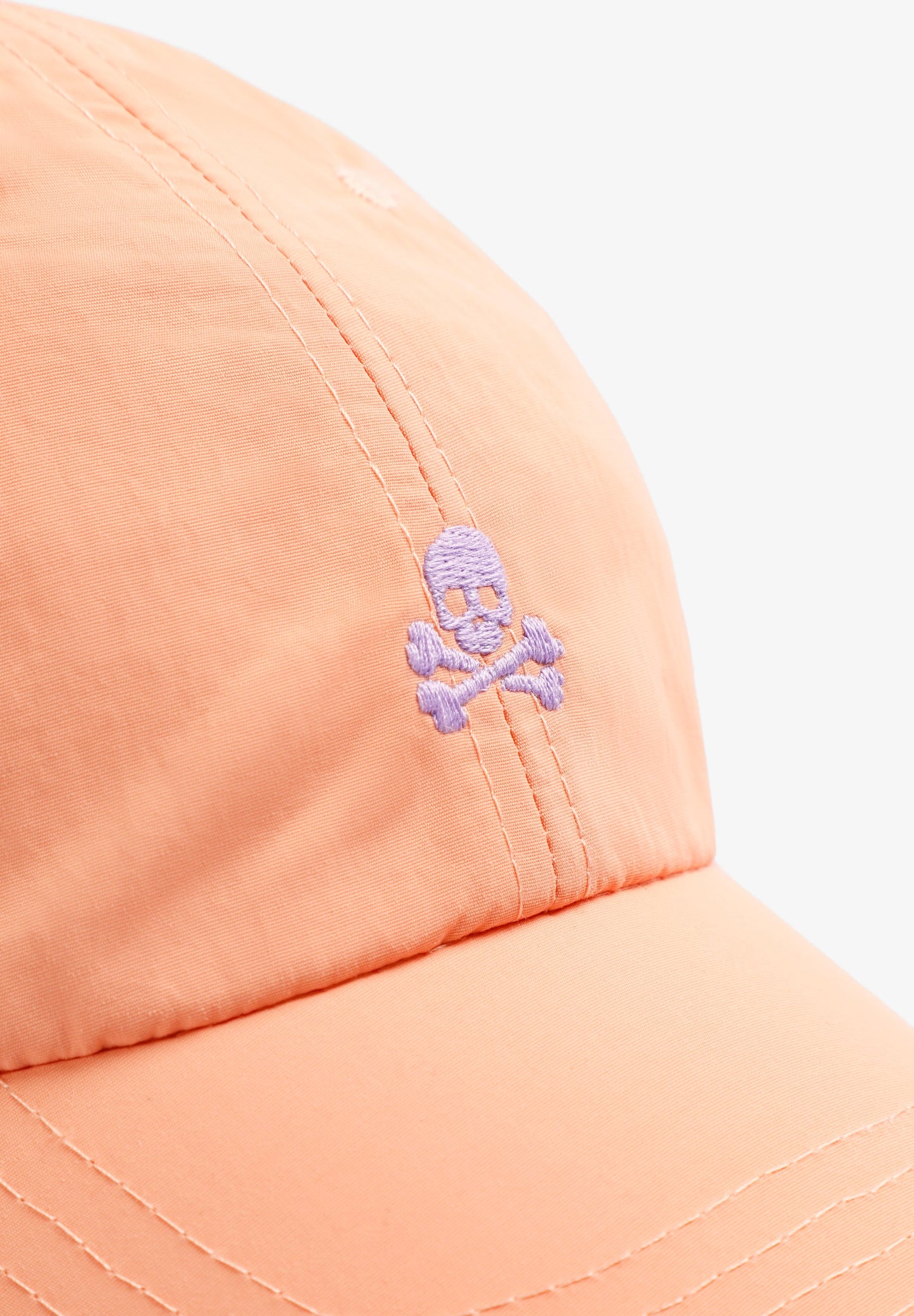 GORRA CALAVERA CONTRASTE