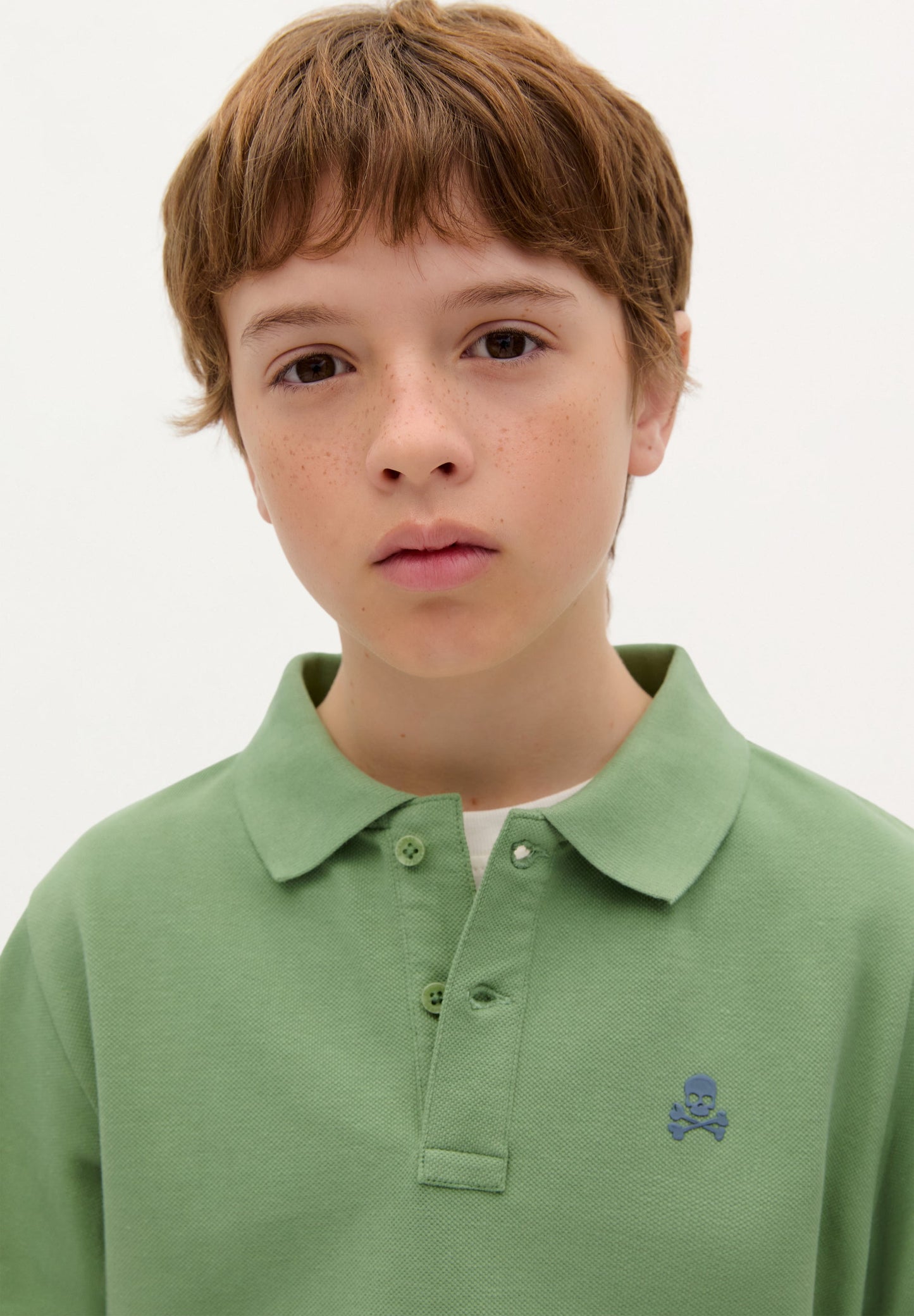 POLO BÁSICO CALAVERA