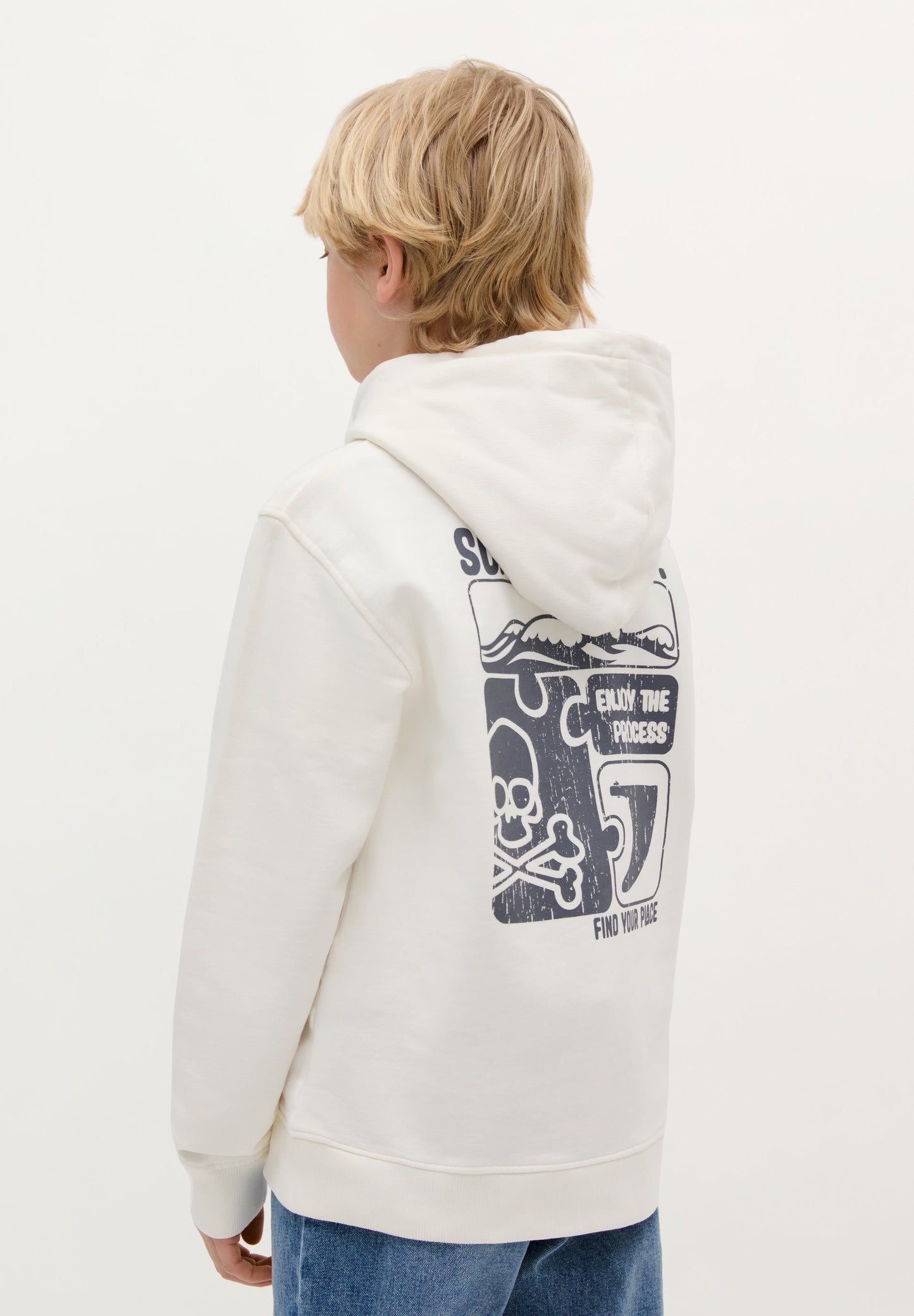 POLERÓN LAVADA CAPUCHA PRINT TRASERO