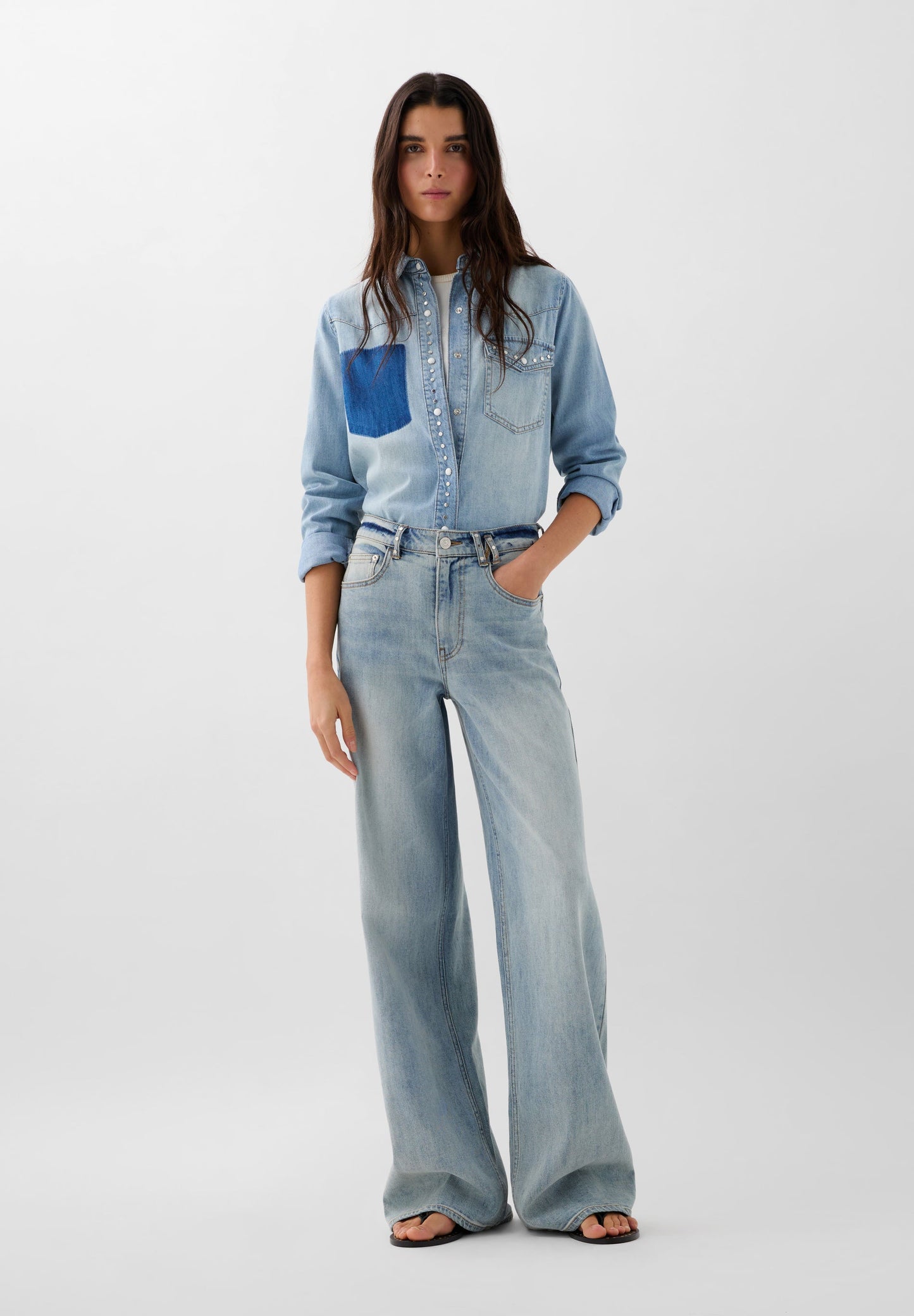 CAMISA DENIM BOLSILLO CONTRASTE