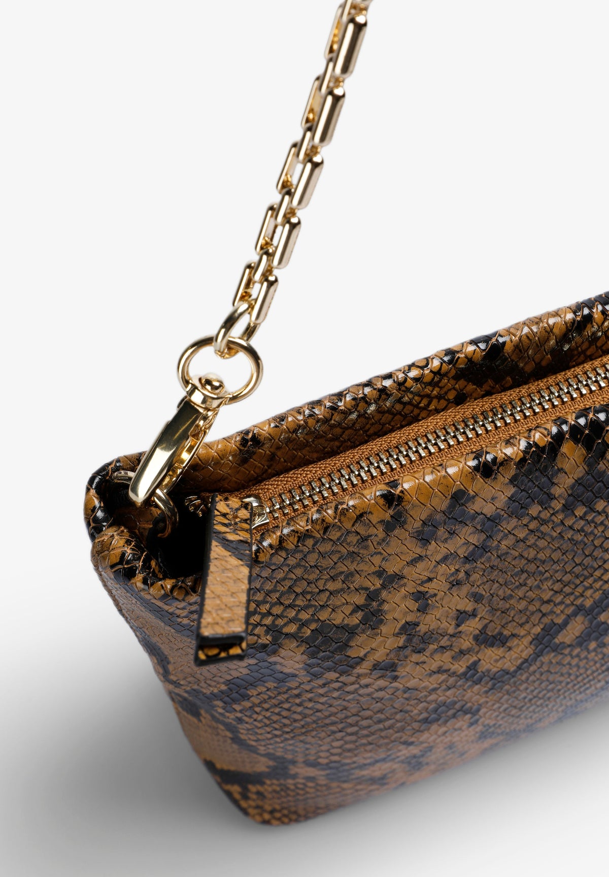 BOLSO PIEL CLUTCH ANIMAL PRINT - Scalpers