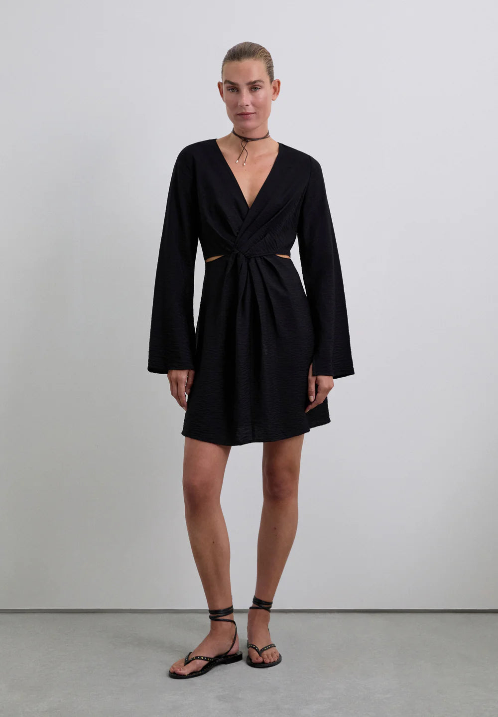 SCRAY KNOT SHORT DRESS