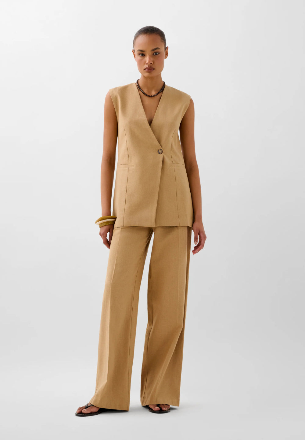 PANTALÓN PINZAS LINO