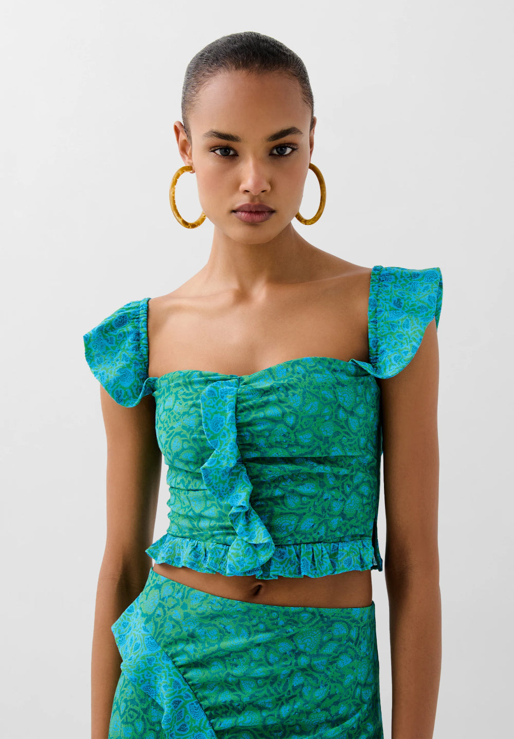 TOP CROPPED ESTAMPADO VOLANTE