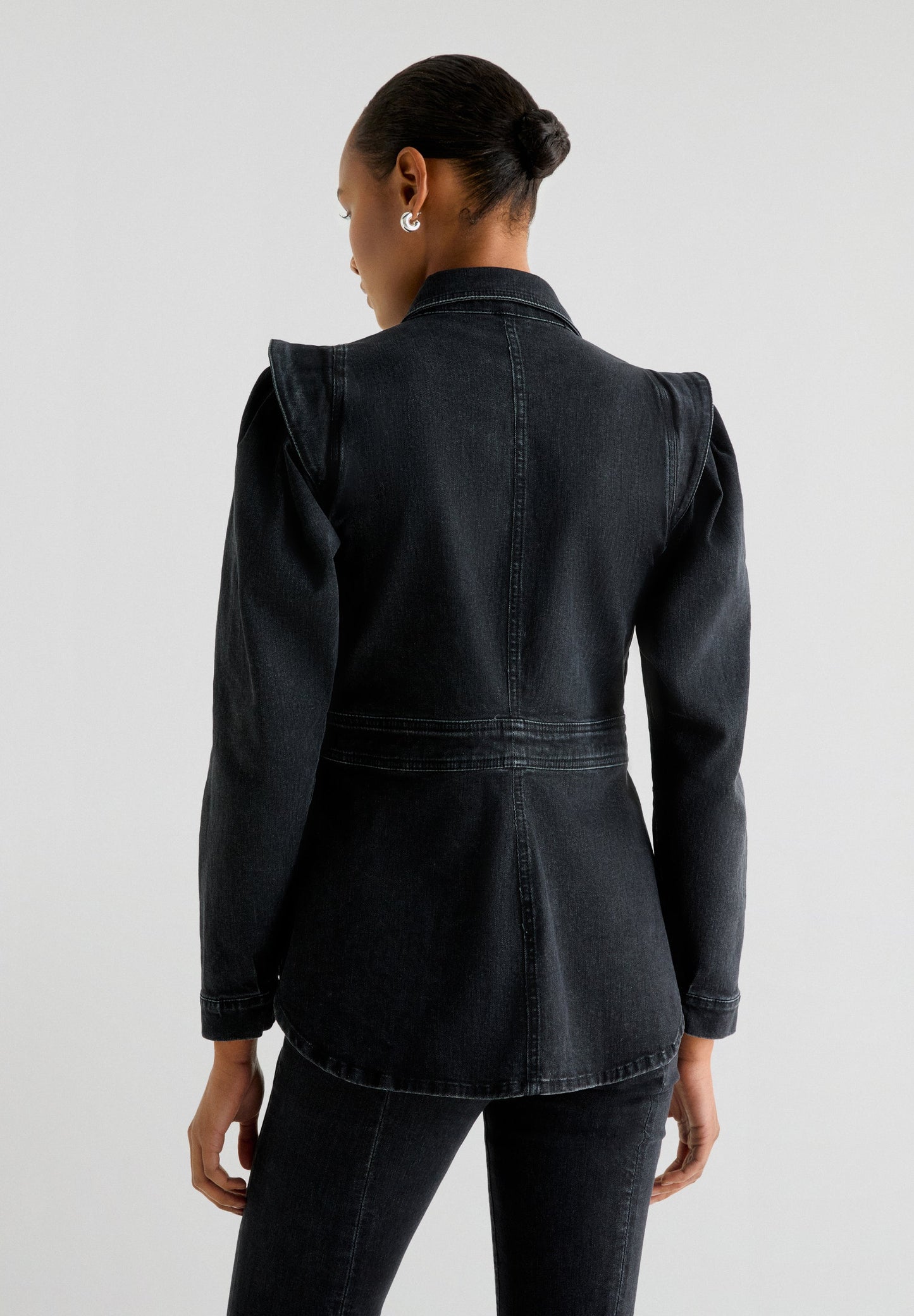 CAMISA DENIM MANGA ABULLONADA