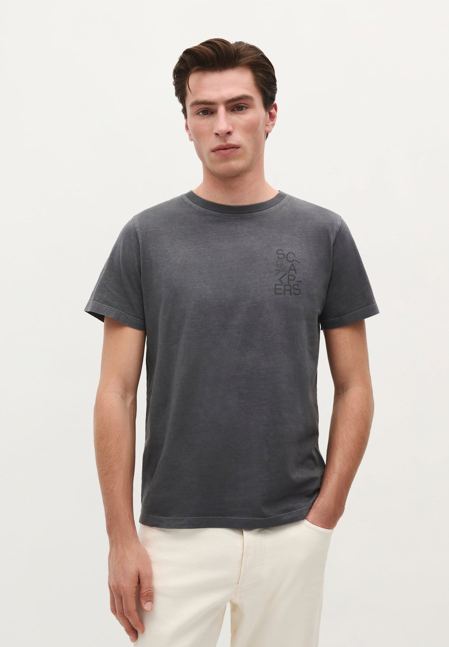 POLERA LOGO CALAVERA