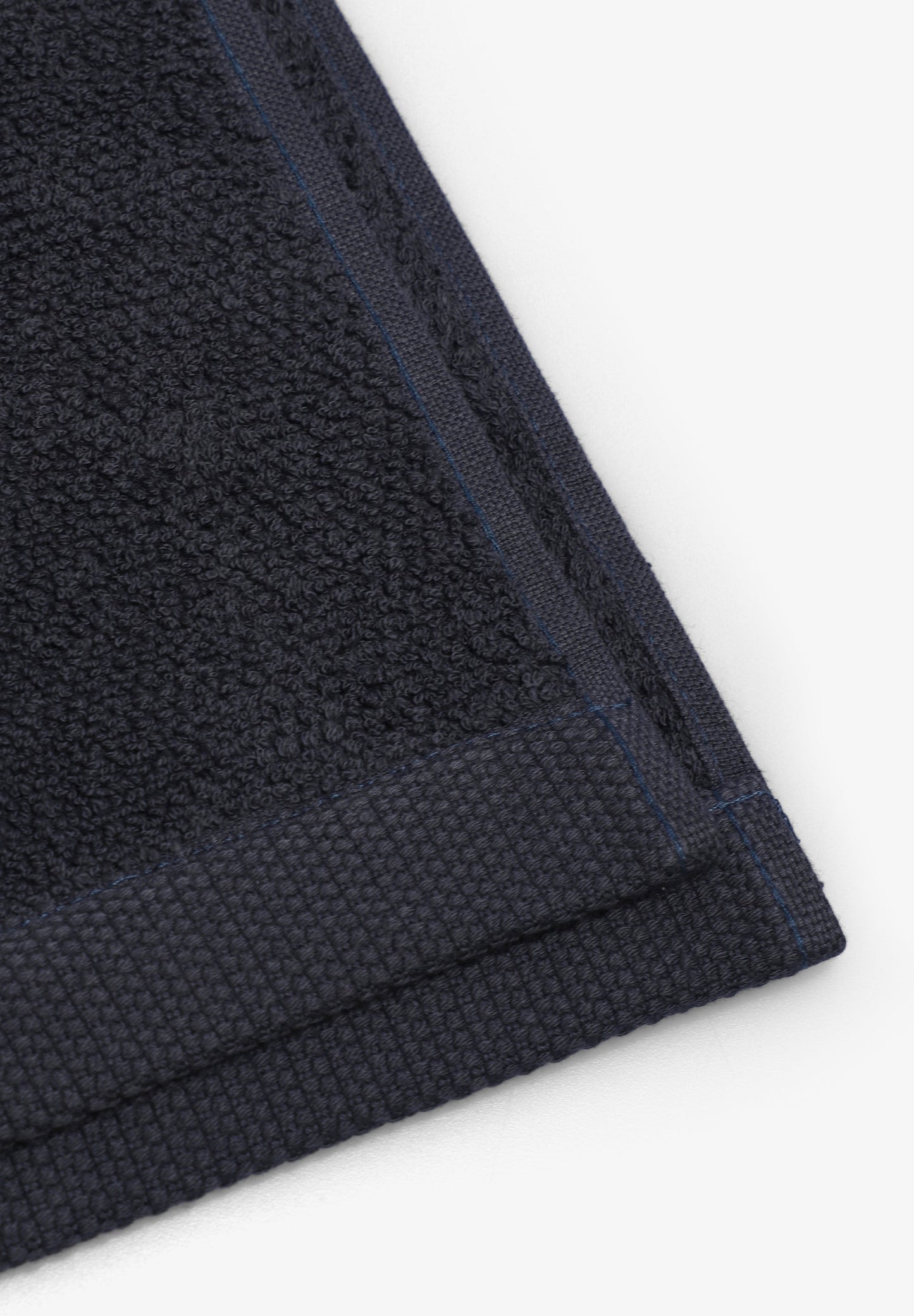 SKULL TOWEL II