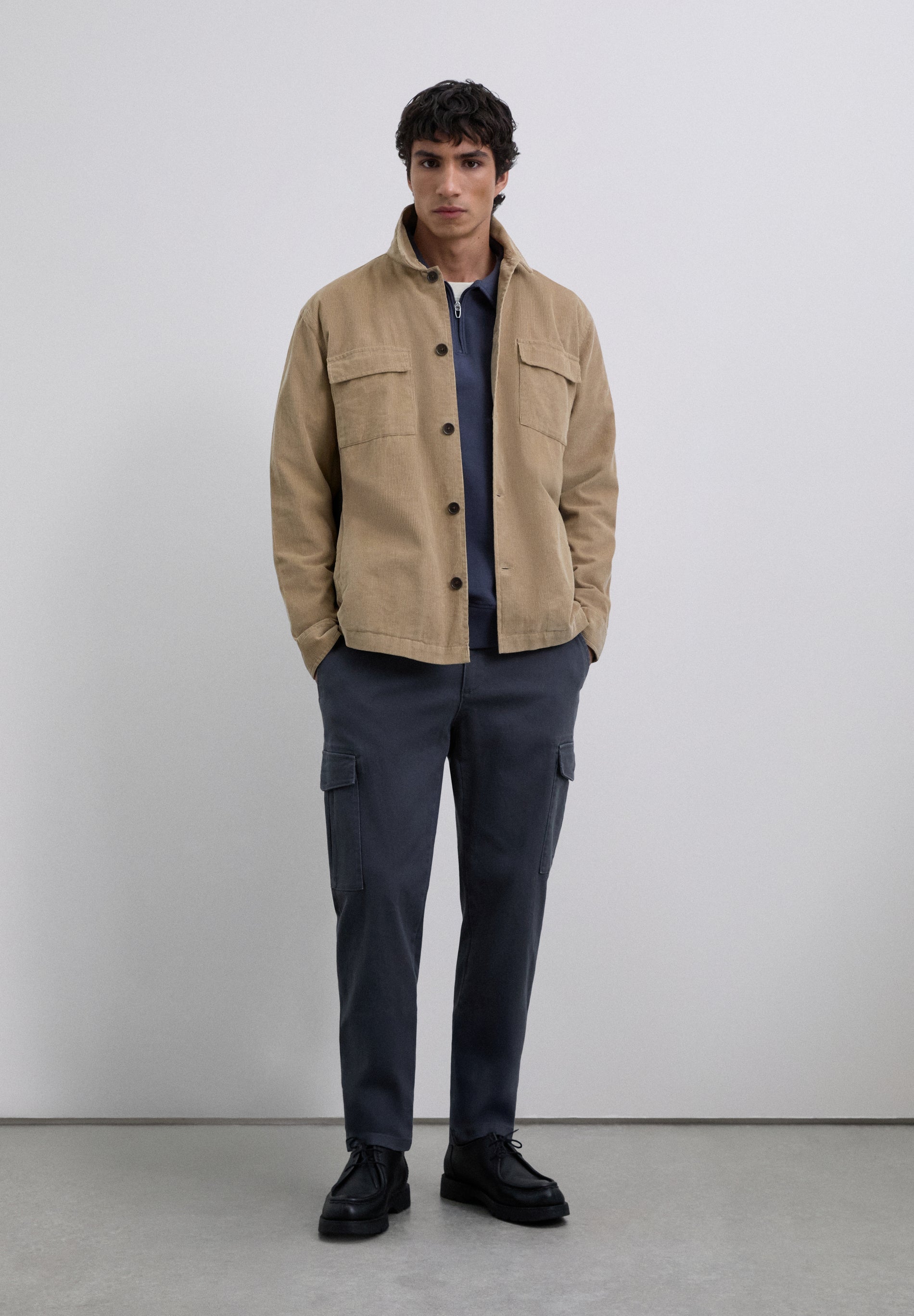 PANTALÓN CARGO CROPPED FIT - Scalpers