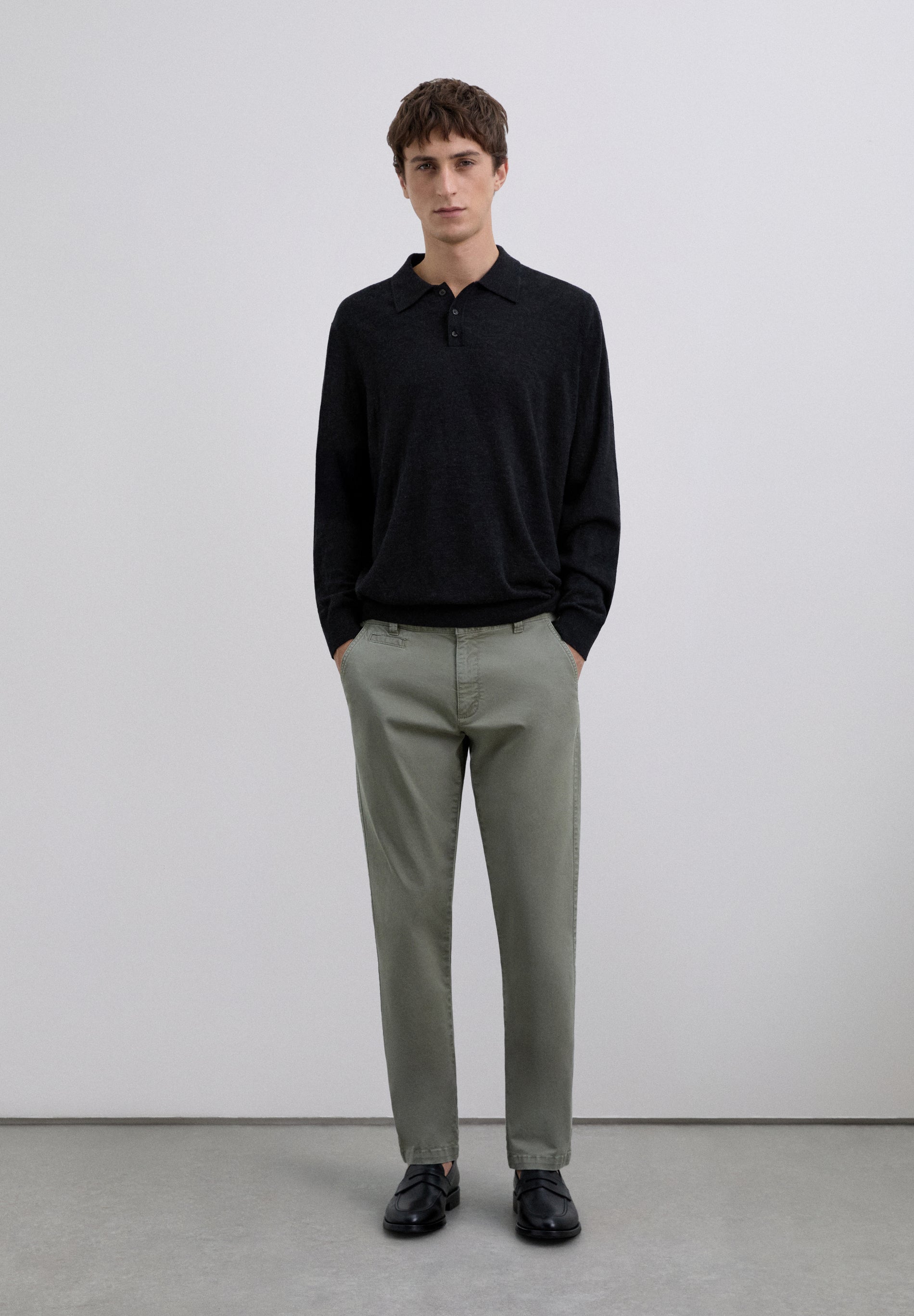PANTALÓN CHINO CASUAL