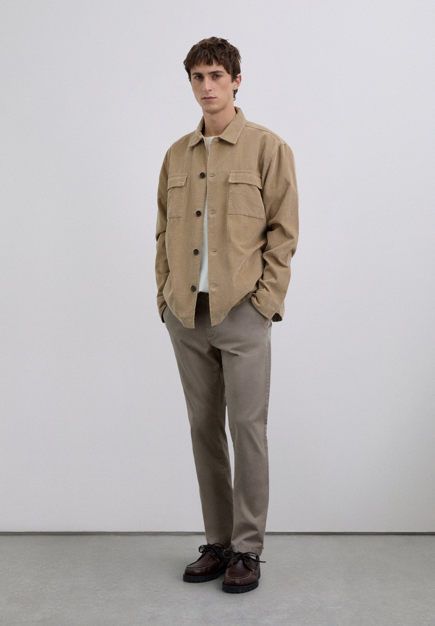 PANTALÓN CHINO CASUAL - Scalpers