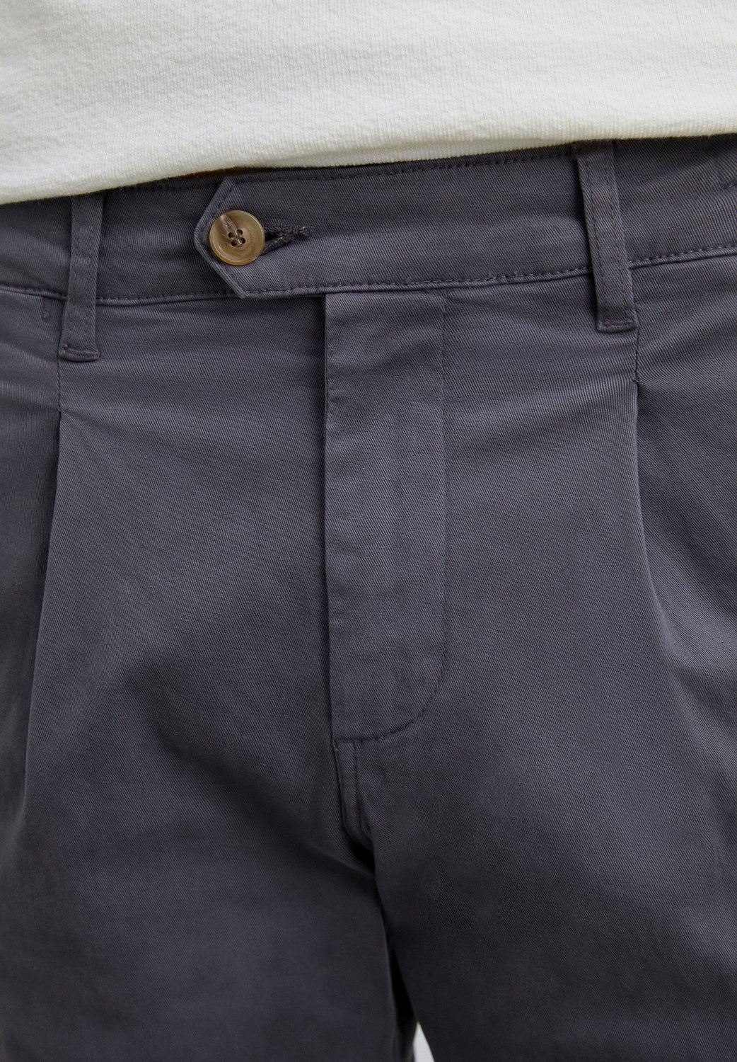 PANTALÓN CHINO PINZAS - Scalpers