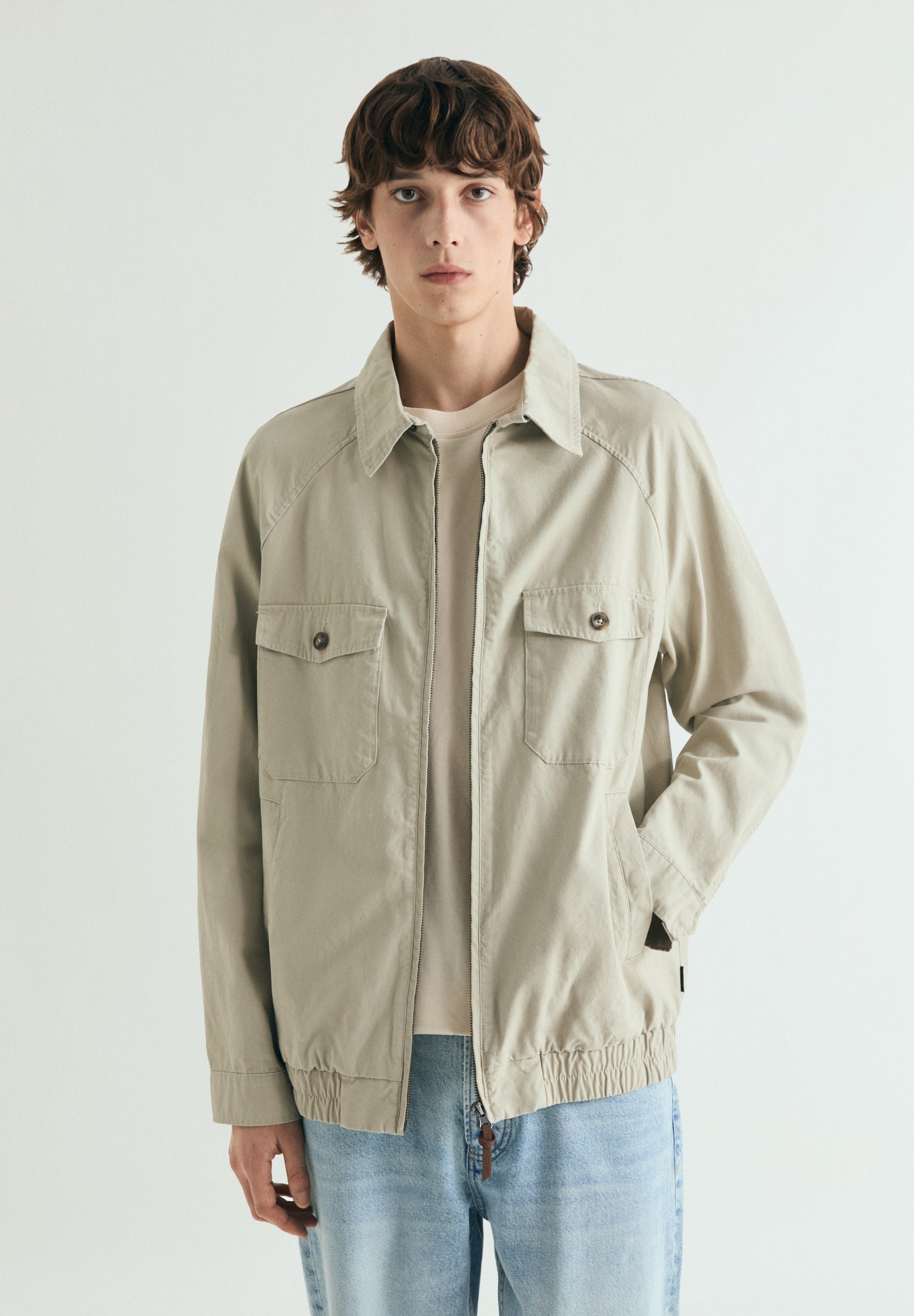 CAZADORA BOMBER MANGAS RANGLÁN