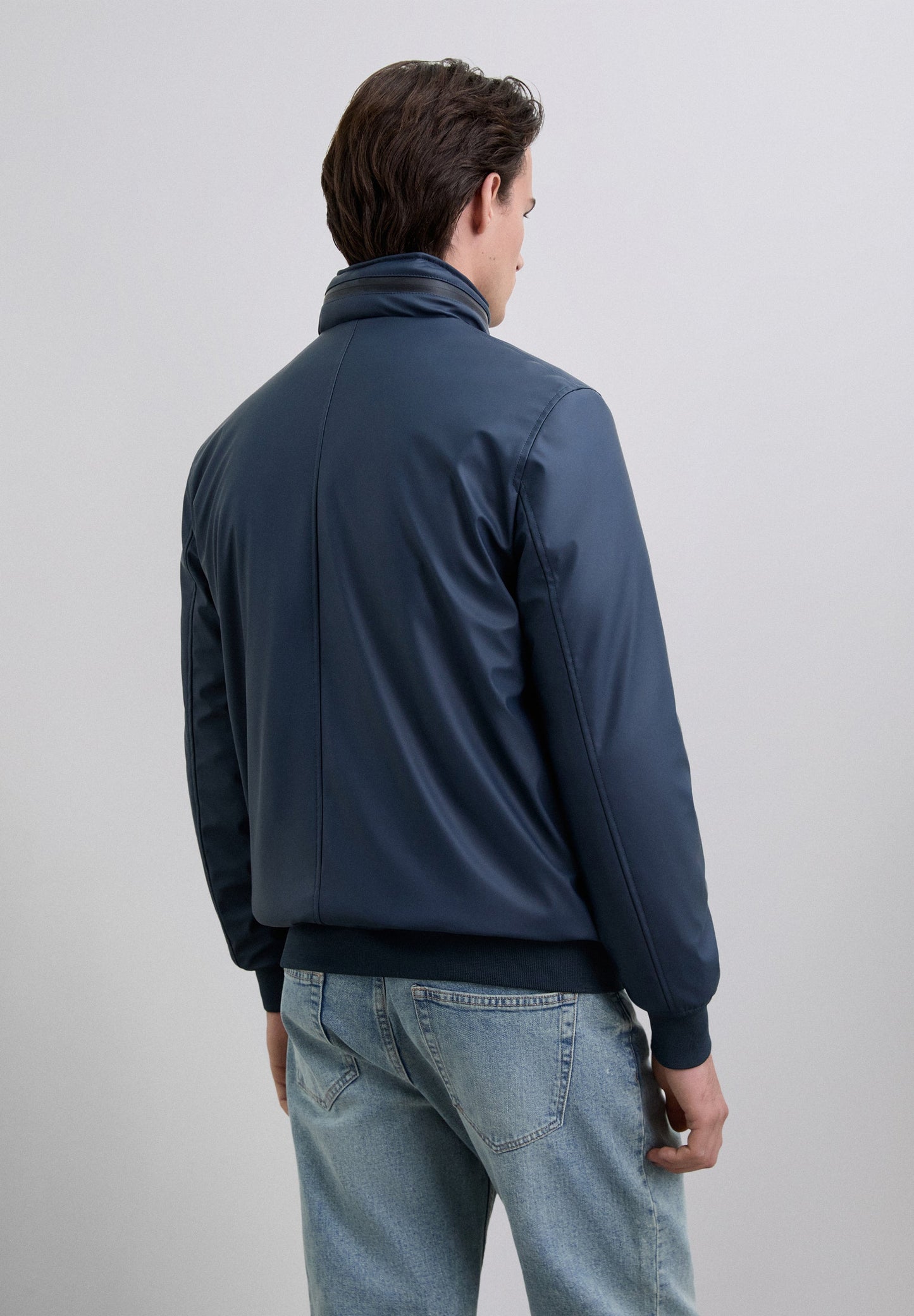 CHAQUETA CAPUCHA IMPERMEABLE - Scalpers