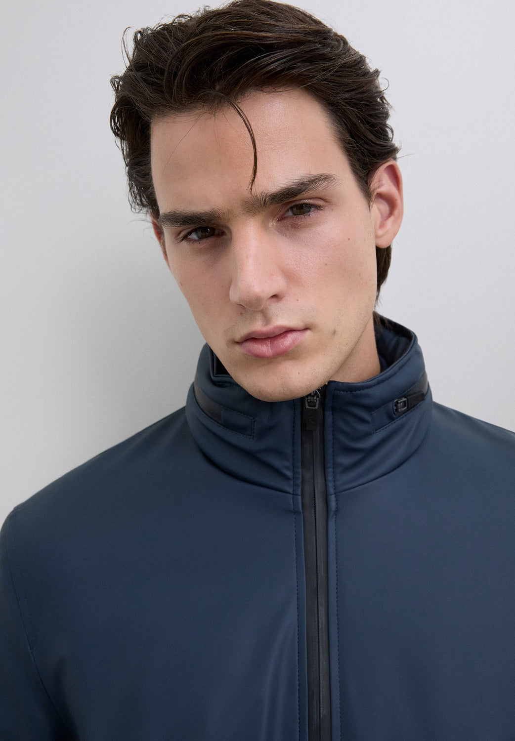 CHAQUETA CAPUCHA IMPERMEABLE - Scalpers