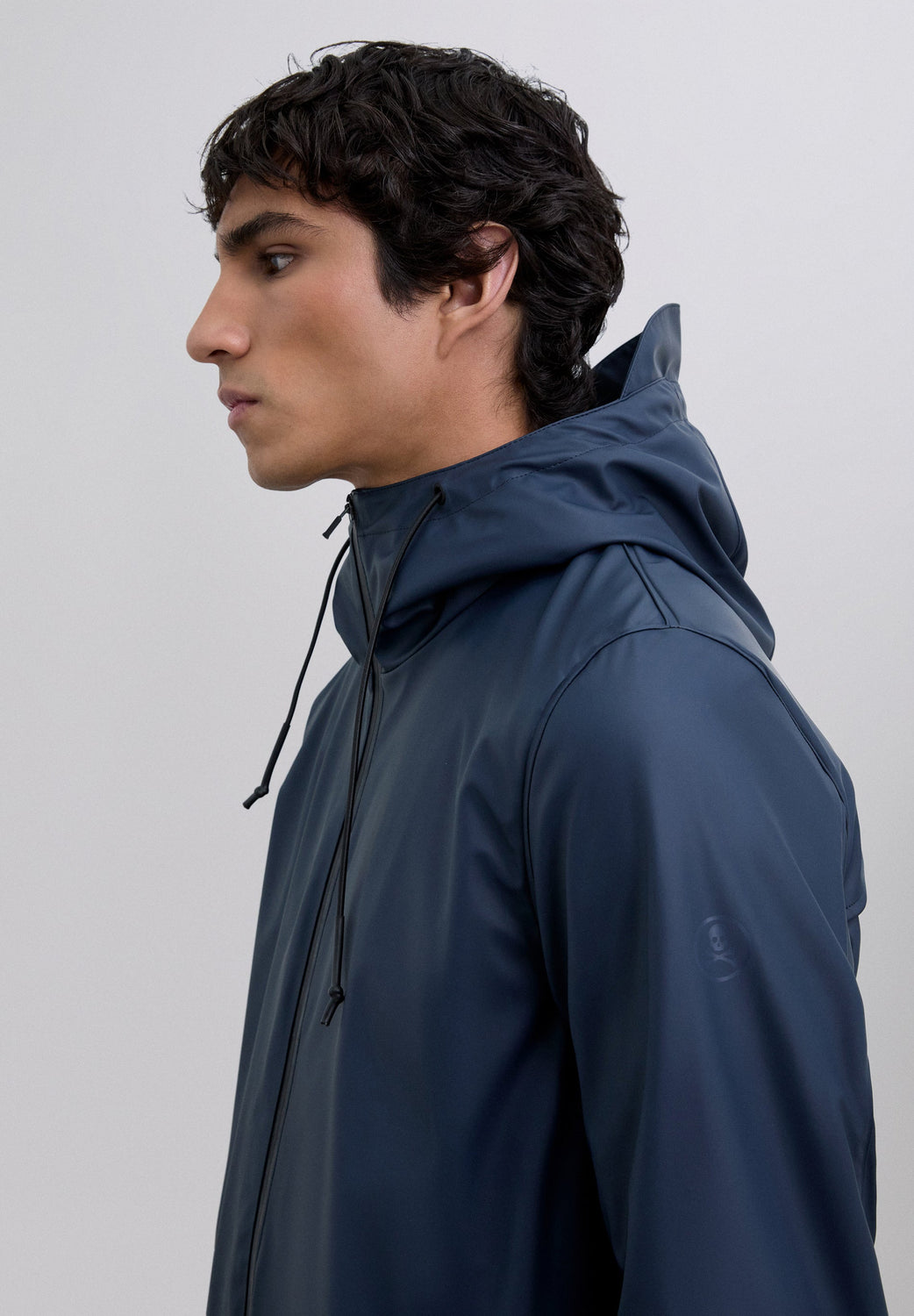 CHAQUETA IMPERMEABLE LOGO - Scalpers