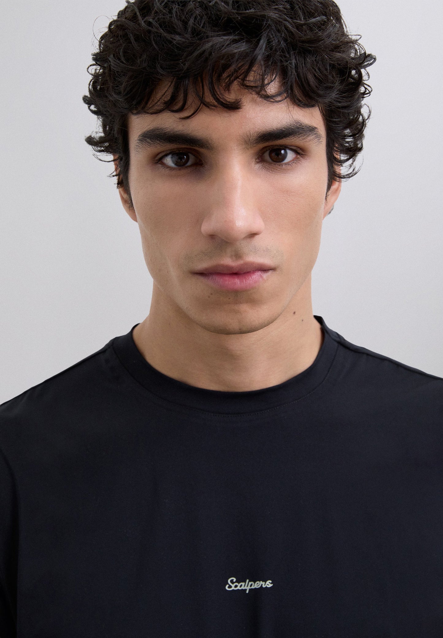 CAMISETA TÉCNICA CONTRASTE ADN - Scalpers