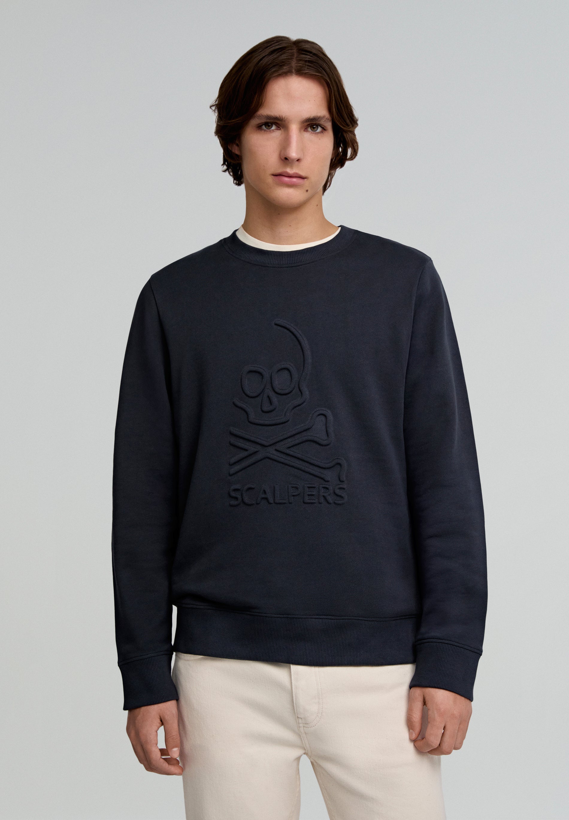 SUDADERA LOGO RELIEVE