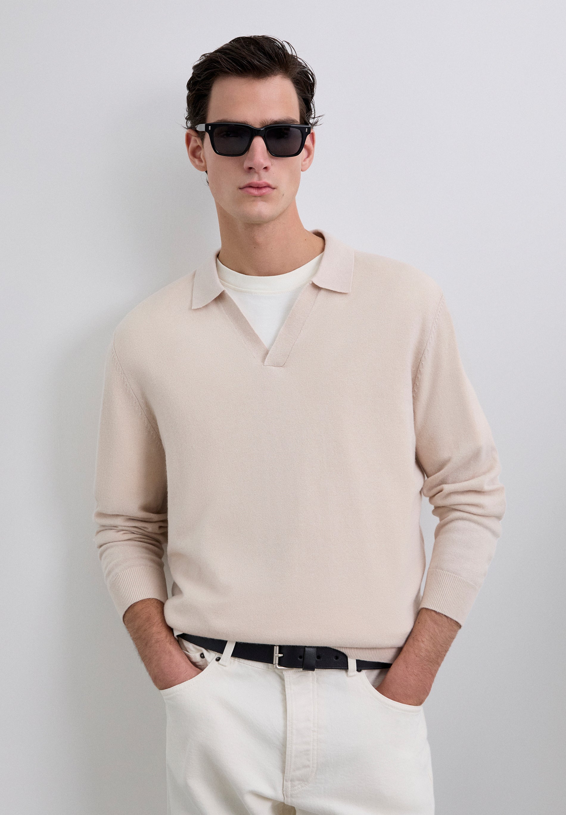 CHALECO POLO CUELLO PICO LANA