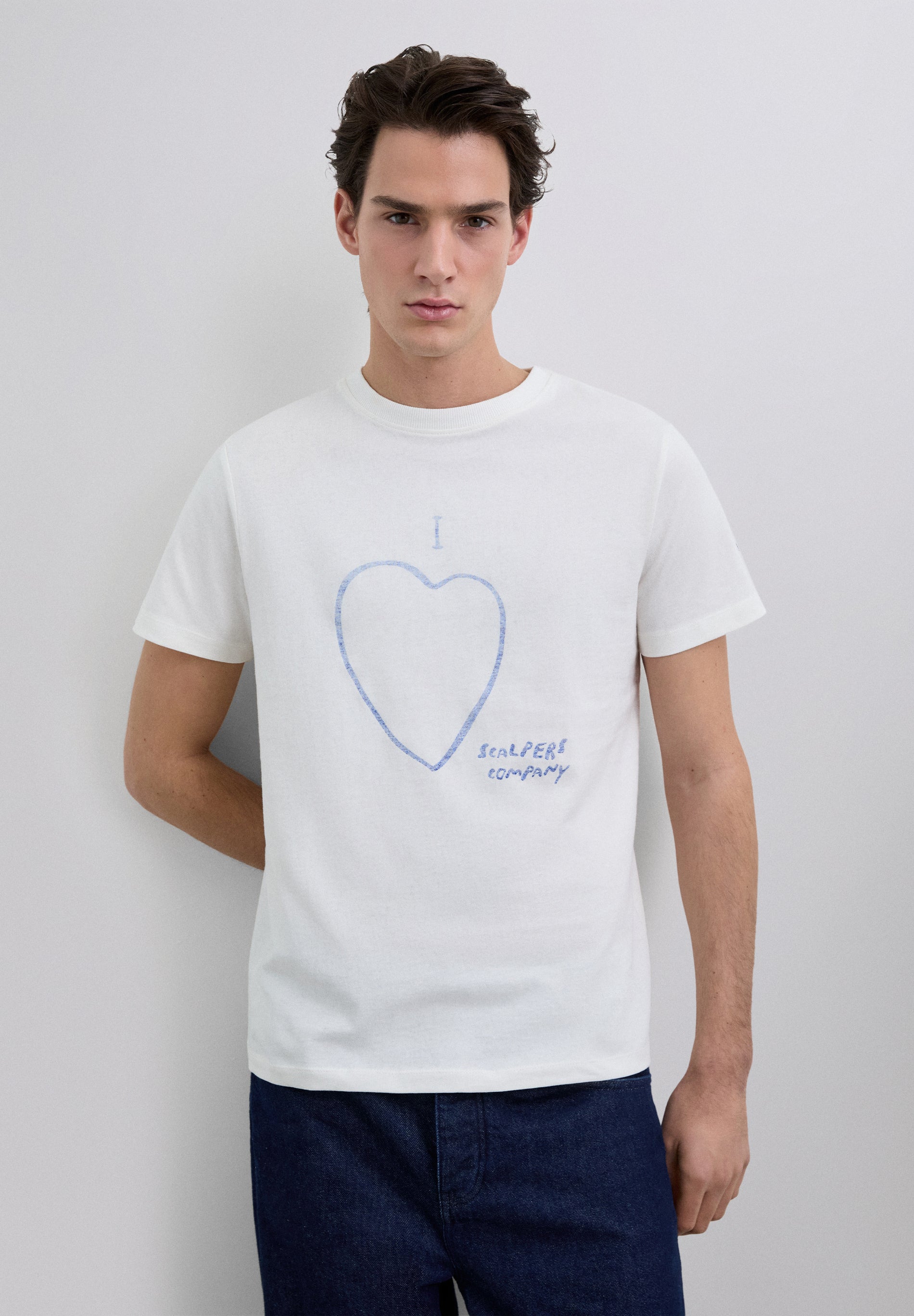 POLERA EFECTO LAVADO ESTAMPADA