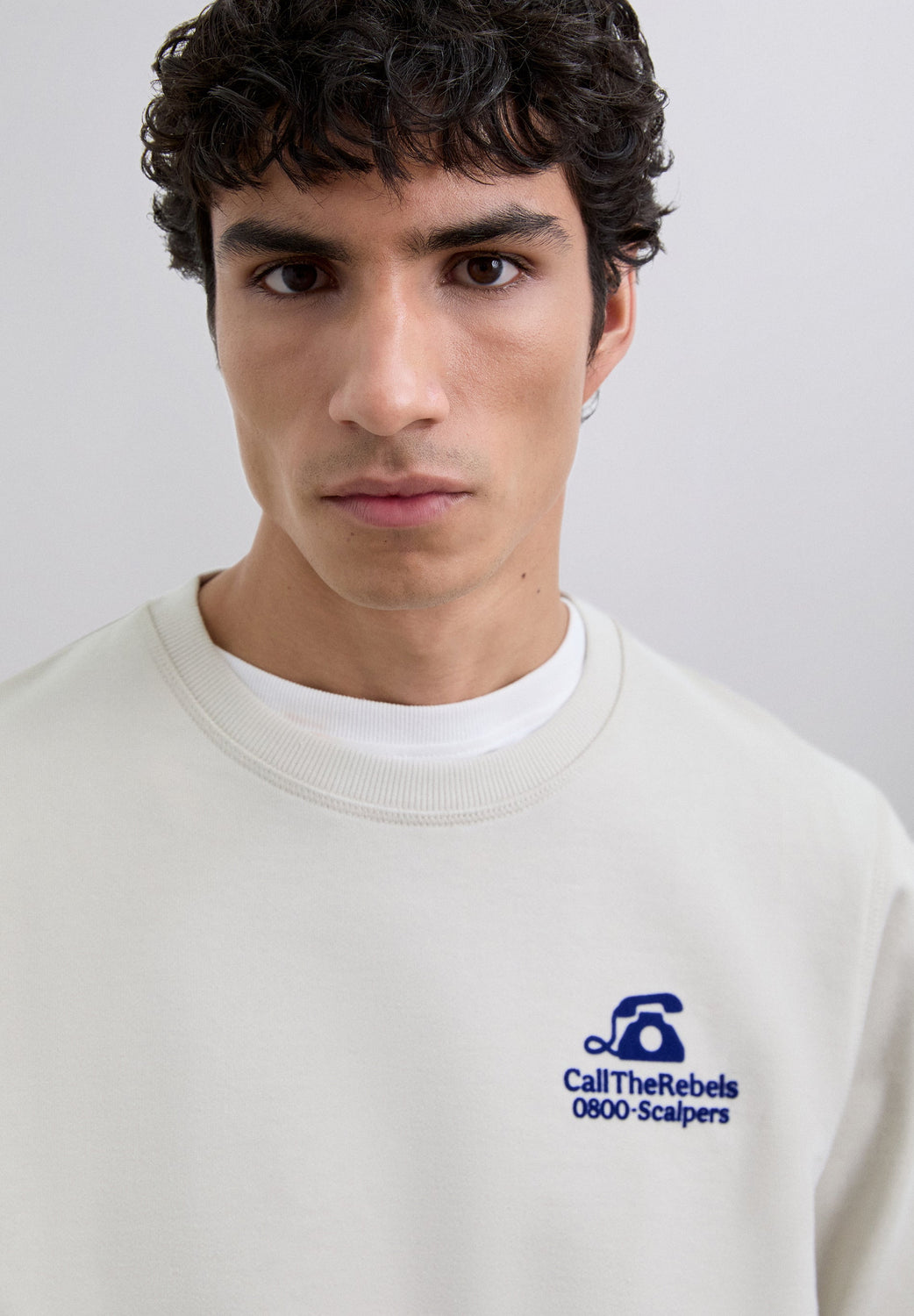 SUDADERA LOGO RELIEVE - Scalpers