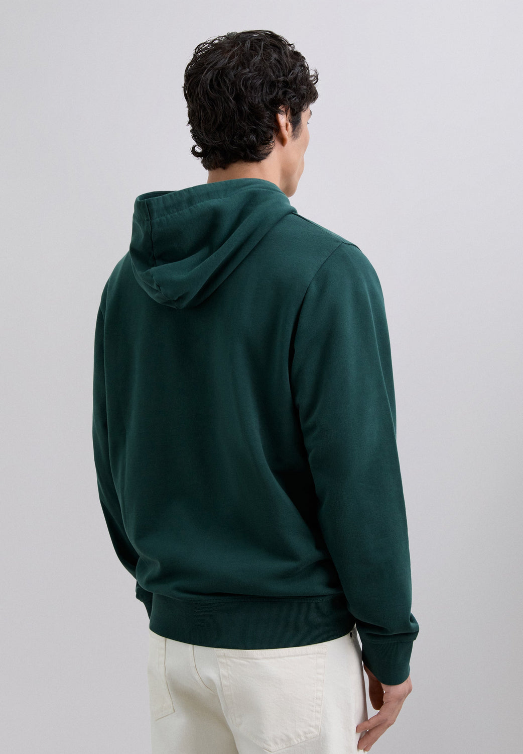 SUDADERA CAPUCHA BÁSICA BORDADA - Scalpers
