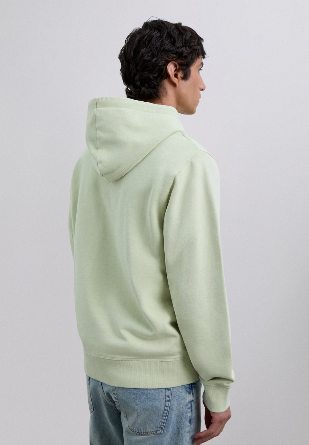 SUDADERA CAPUCHA BÁSICA BORDADA - Scalpers