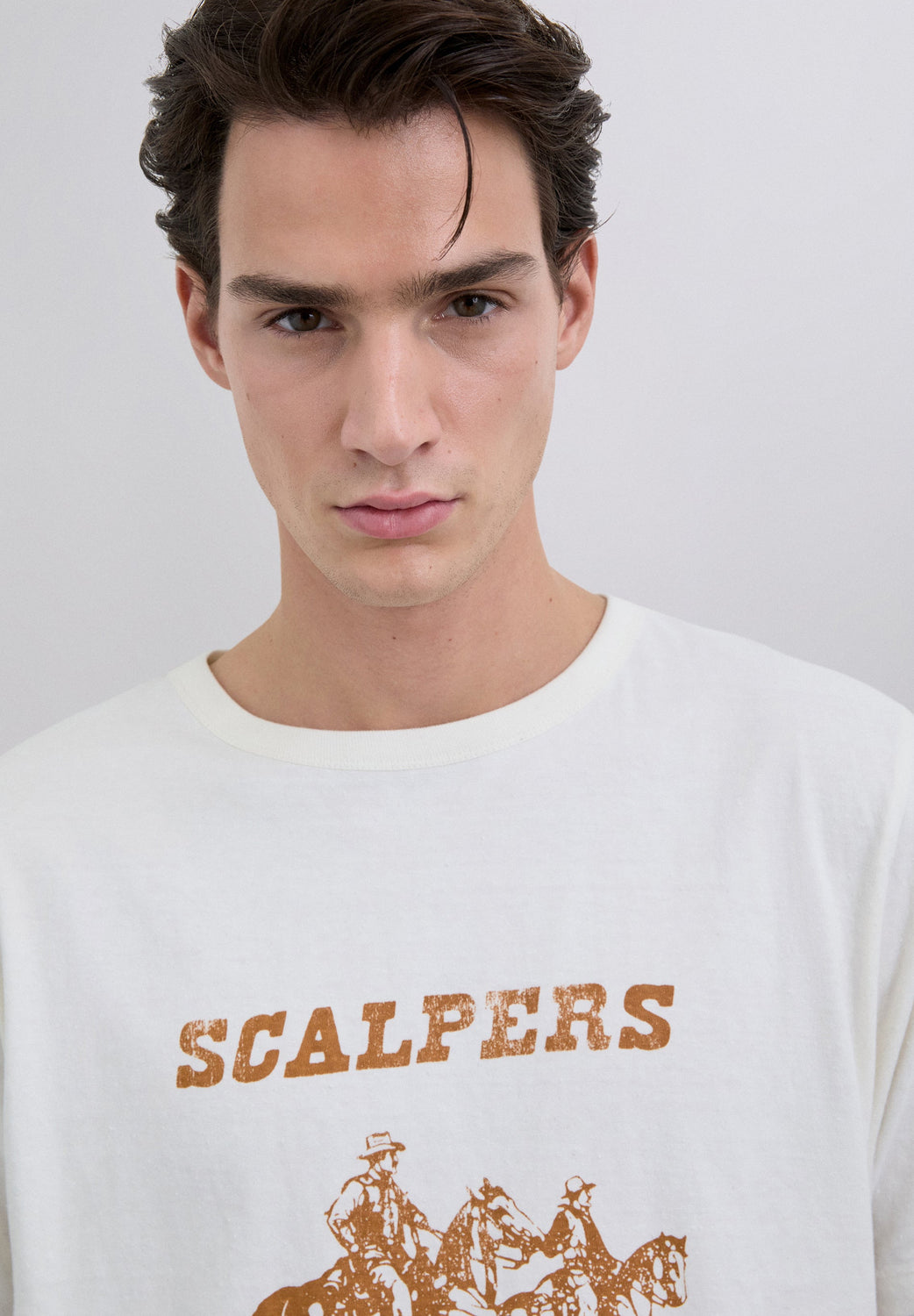 CAMISETA ESTAMPADA COWBOY - Scalpers